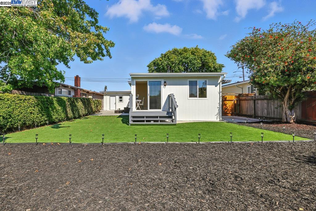 Detail Gallery Image 50 of 54 For 15361 Norton St, San Leandro,  CA 94579 - 3 Beds | 2/1 Baths