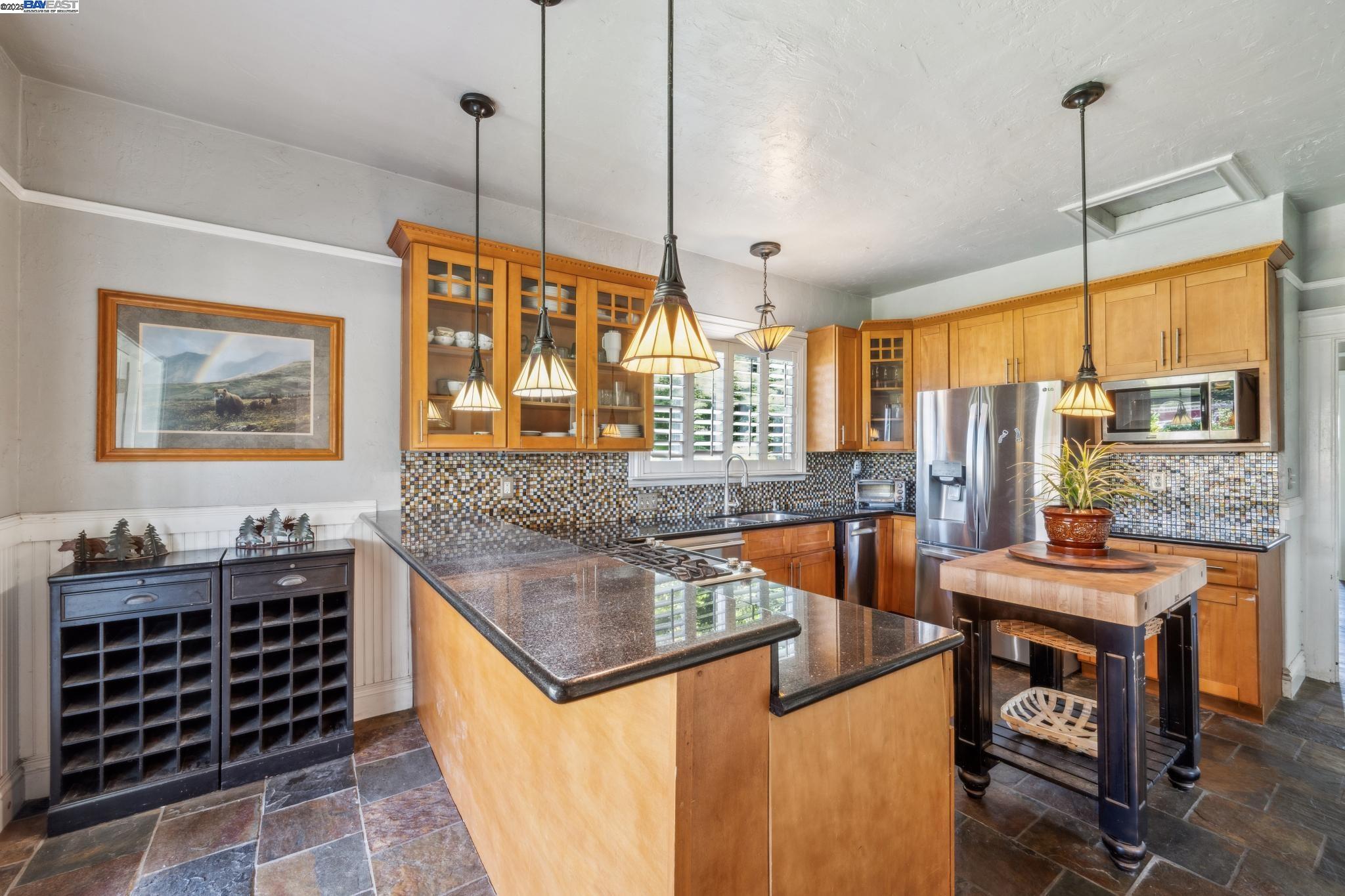 Detail Gallery Image 15 of 60 For 2848 San Jose, Alameda,  CA 94501 - – Beds | – Baths