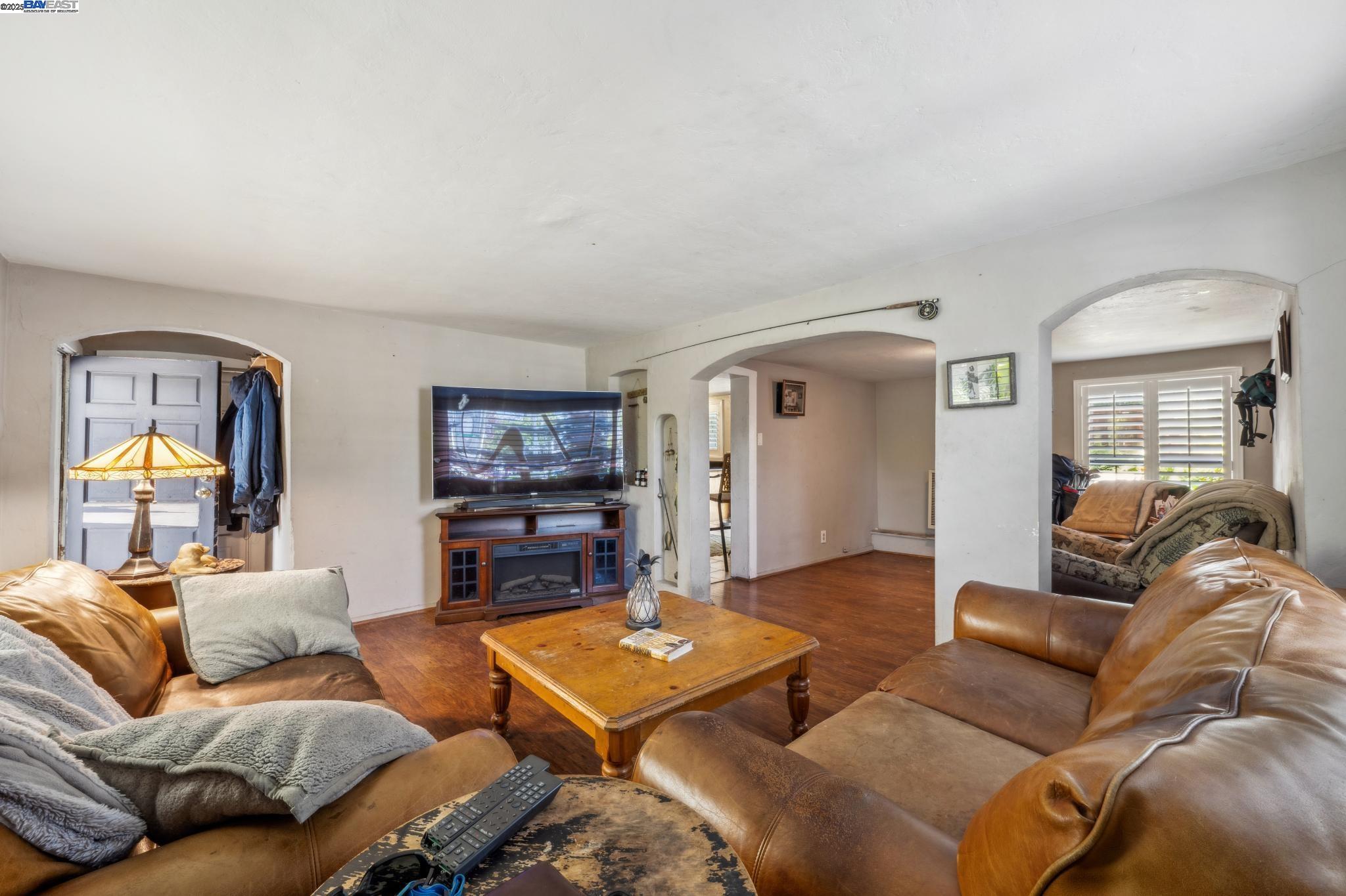 Detail Gallery Image 38 of 60 For 2848 San Jose, Alameda,  CA 94501 - – Beds | – Baths