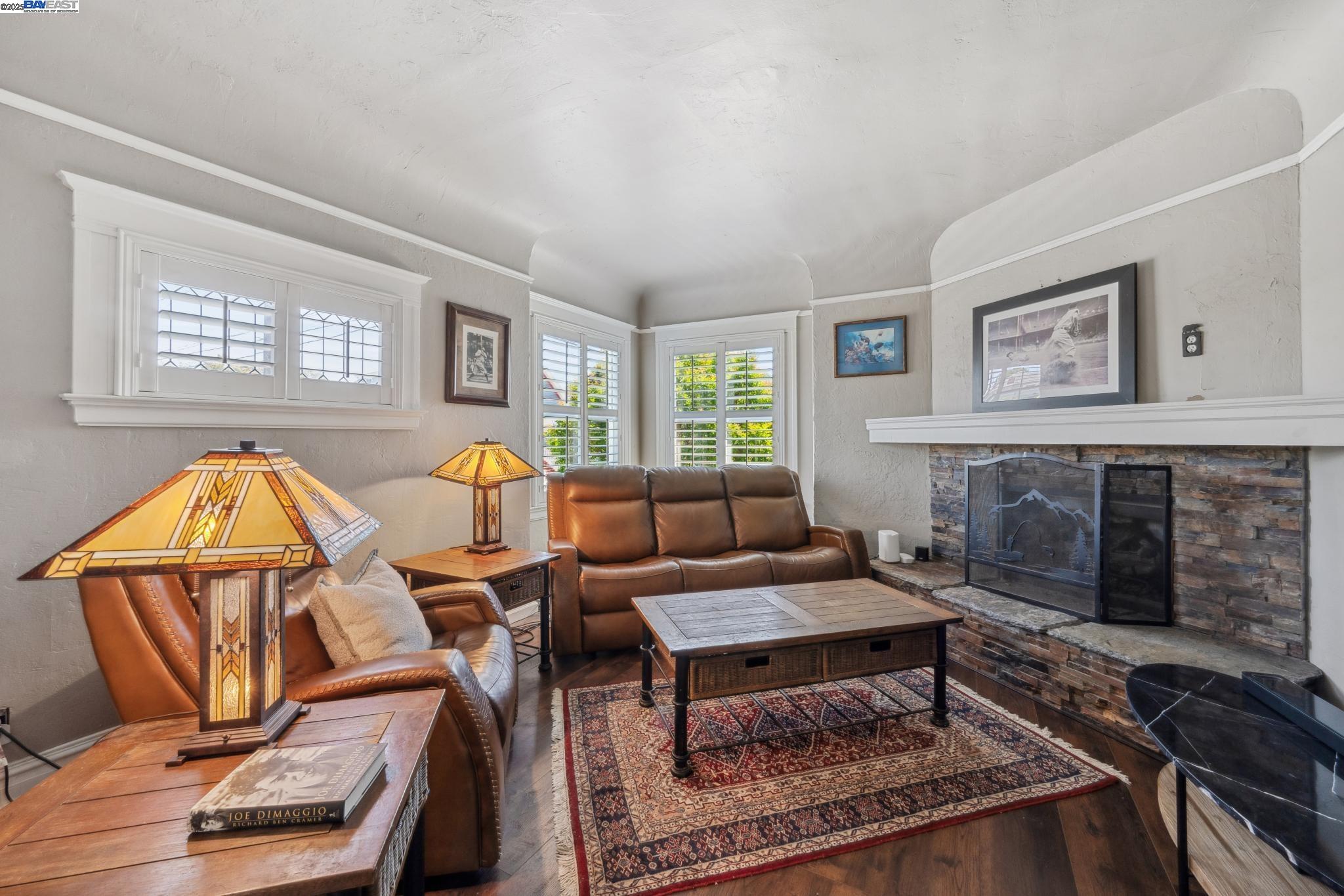 Detail Gallery Image 6 of 60 For 2848 San Jose, Alameda,  CA 94501 - – Beds | – Baths