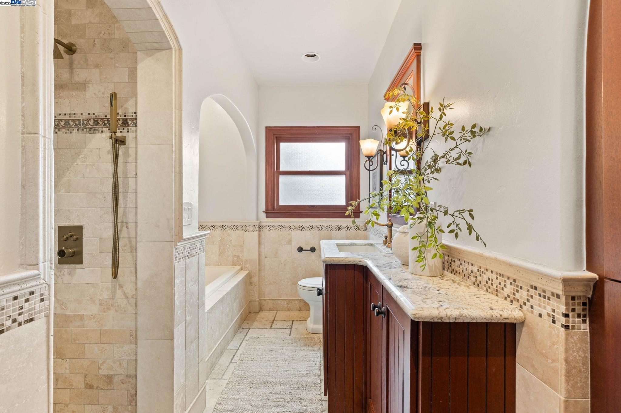 Detail Gallery Image 25 of 52 For 150 Ayer Ave, San Jose,  CA 95110 - 4 Beds | 3/1 Baths