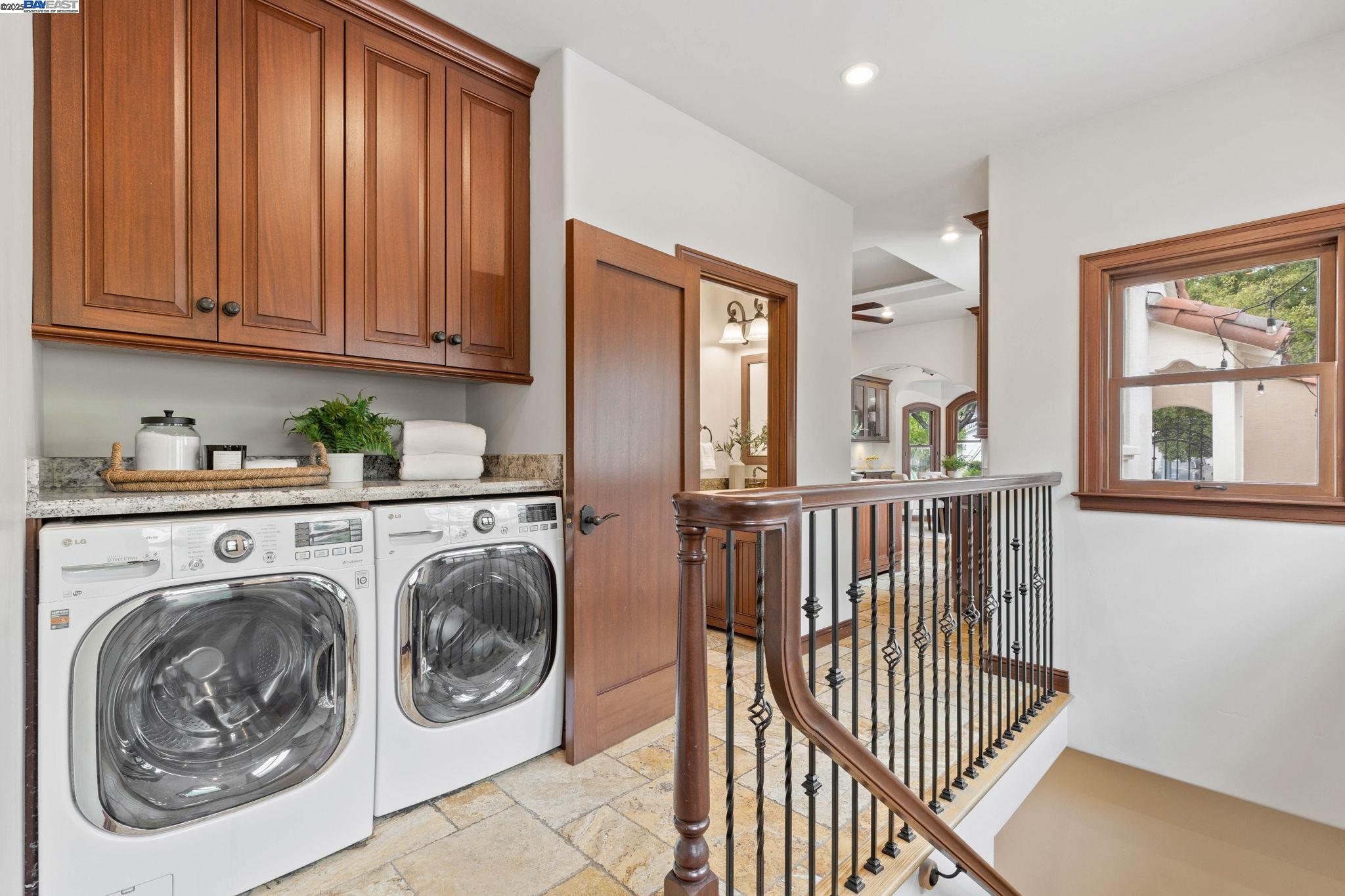 Detail Gallery Image 27 of 52 For 150 Ayer Ave, San Jose,  CA 95110 - 4 Beds | 3/1 Baths