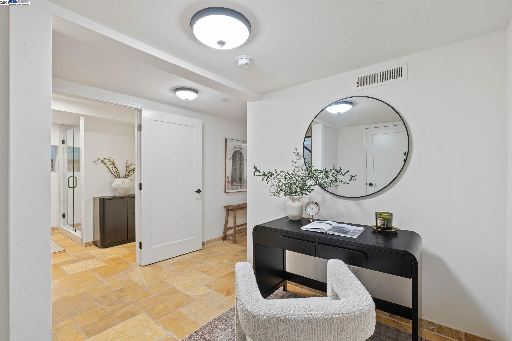 Detail Gallery Image 29 of 52 For 150 Ayer Ave, San Jose,  CA 95110 - 4 Beds | 3/1 Baths