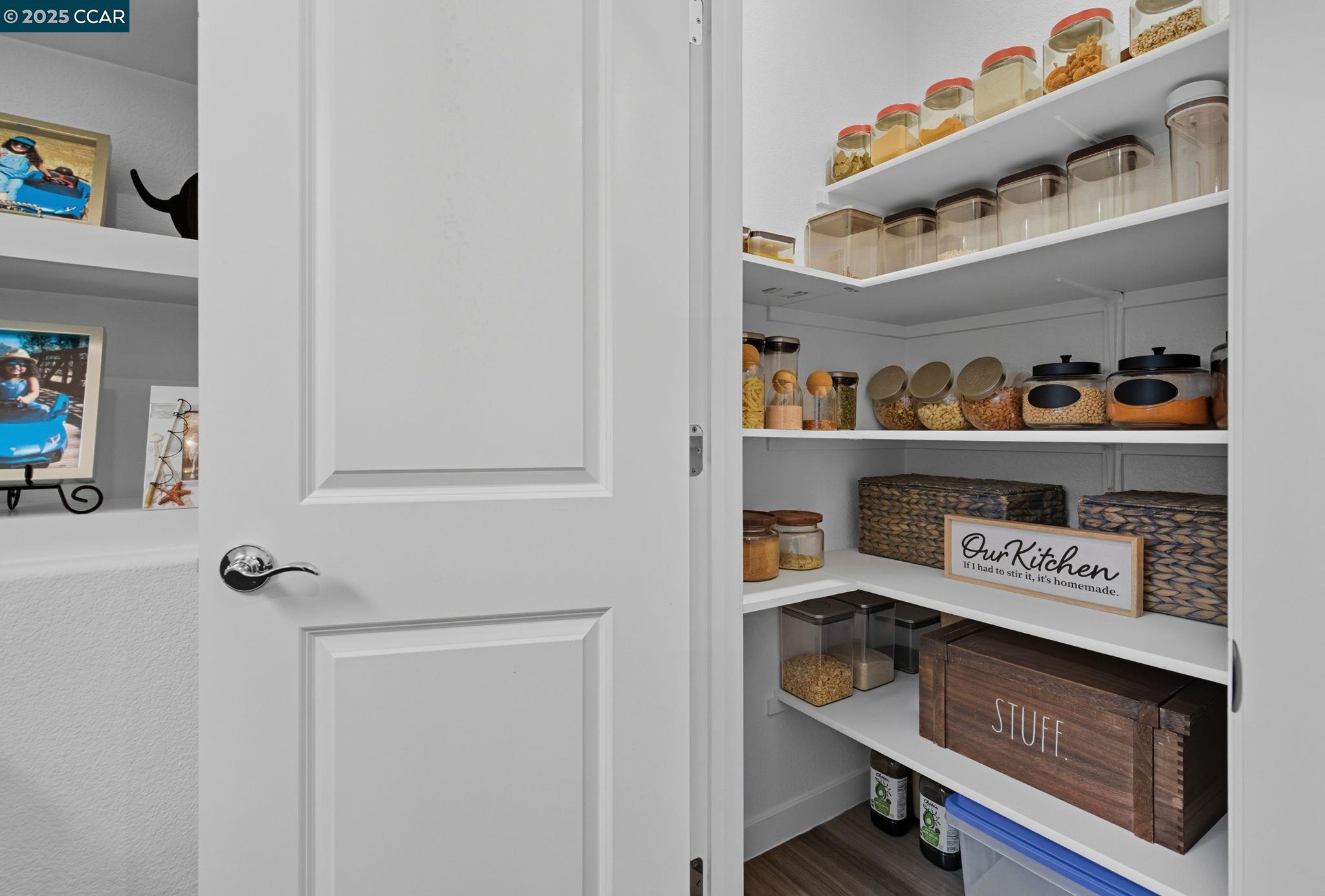 Detail Gallery Image 13 of 55 For 320 E Angelina Ave, Mountain House,  CA 95391 - 3 Beds | 2/1 Baths