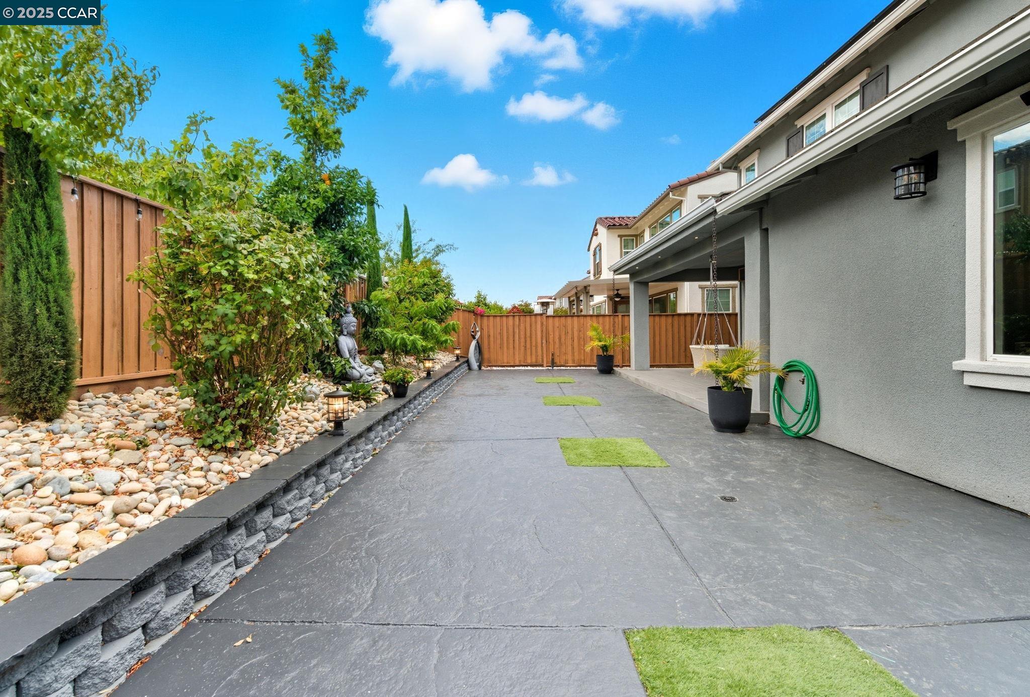 Detail Gallery Image 42 of 55 For 320 E Angelina Ave, Mountain House,  CA 95391 - 3 Beds | 2/1 Baths