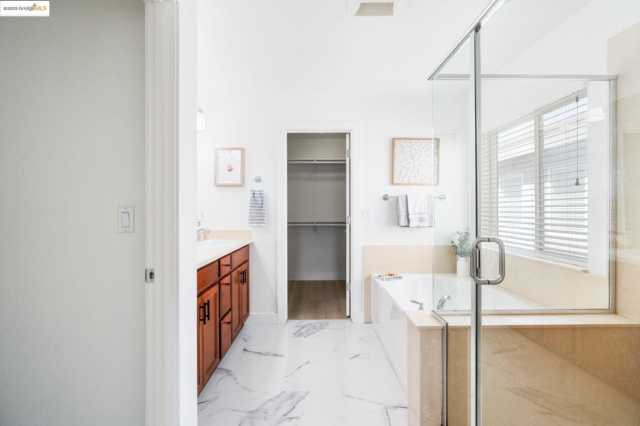 Detail Gallery Image 28 of 46 For 2564 Anchorage Pl, Hayward,  CA 94545 - 4 Beds | 3 Baths