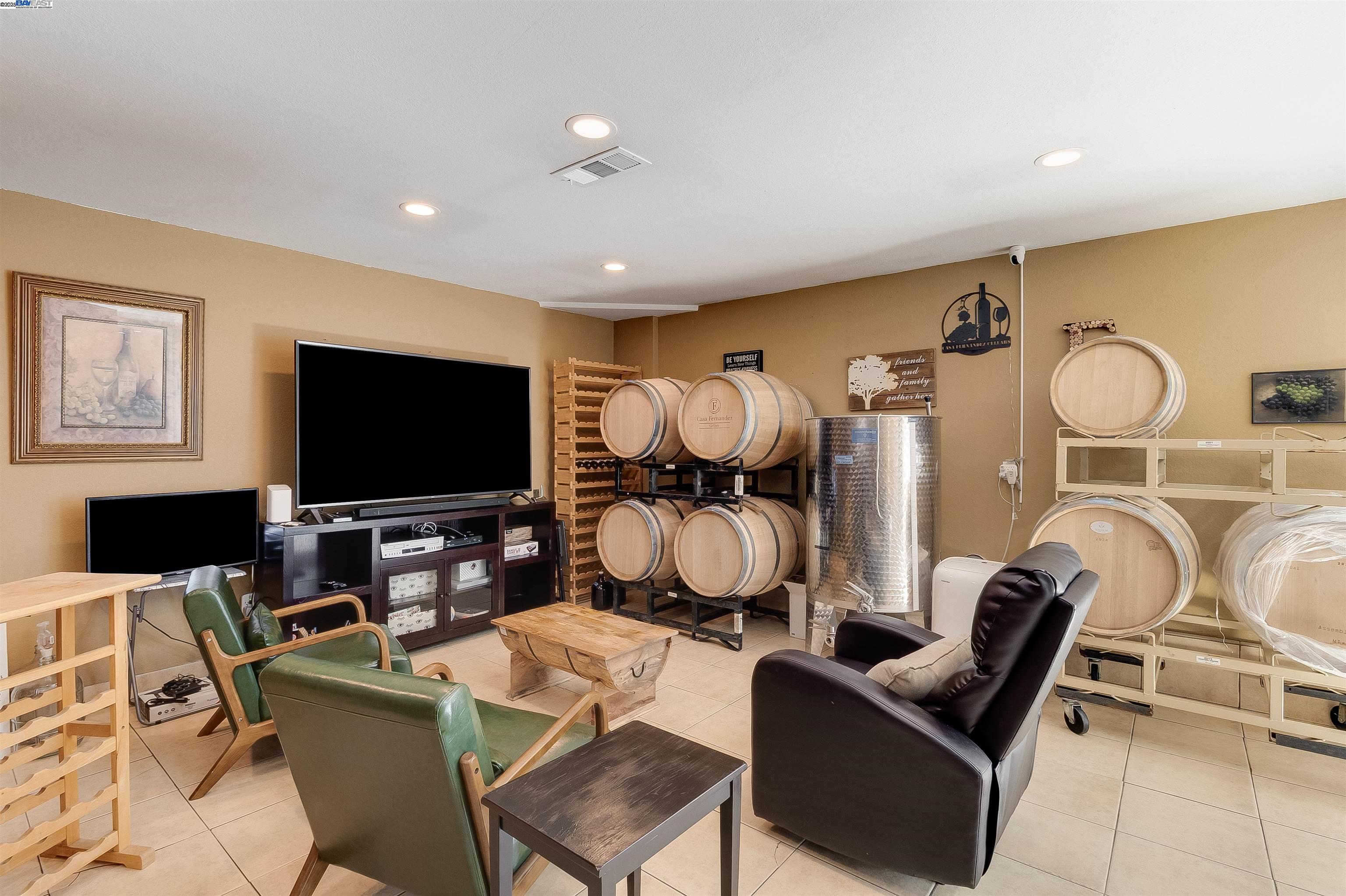 Detail Gallery Image 28 of 38 For 3454 Halifax Way, Concord,  CA 94520 - 4 Beds | 2 Baths
