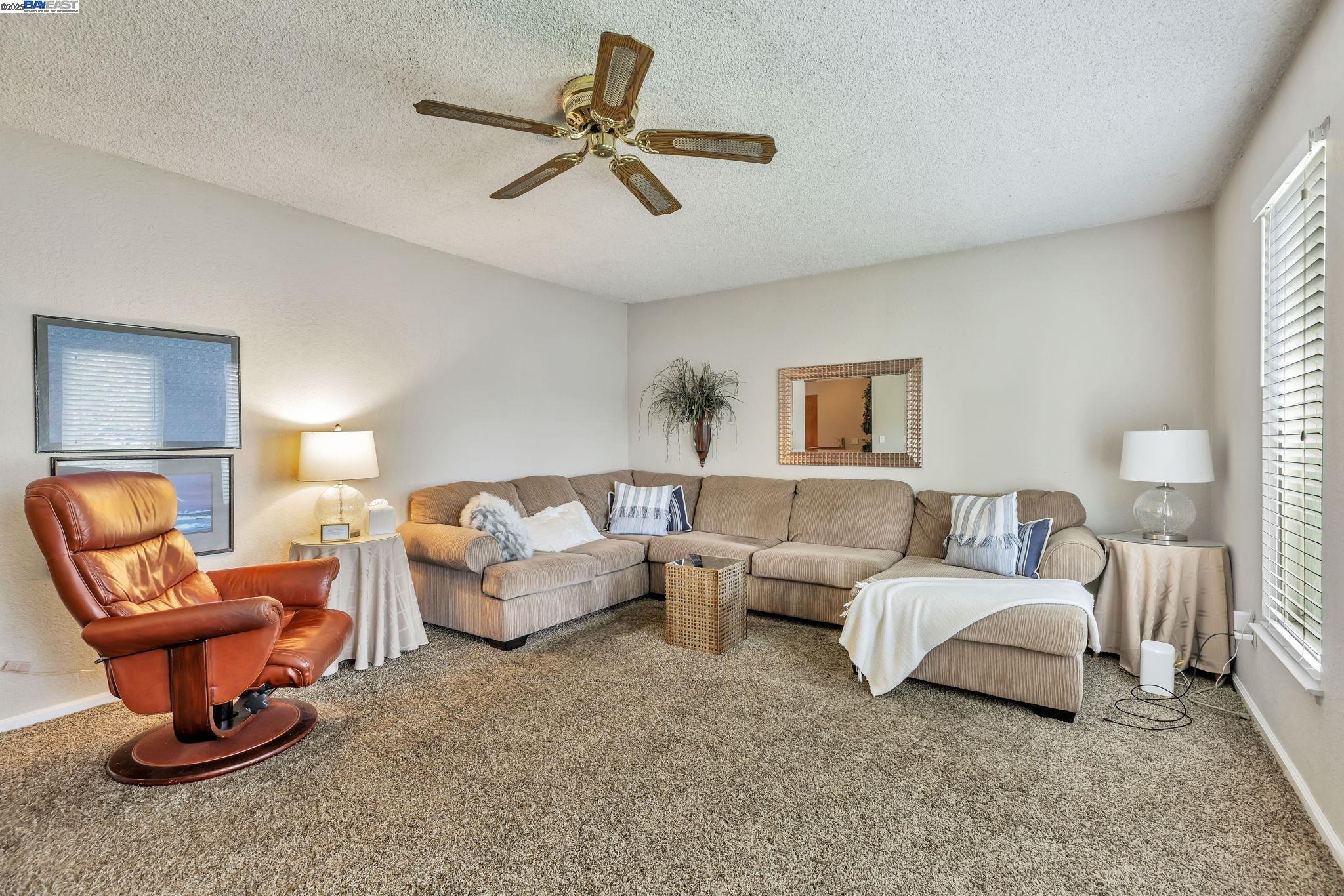 Detail Gallery Image 13 of 26 For 25999 Carbona Ct, Tracy,  CA 95377 - 4 Beds | 2 Baths
