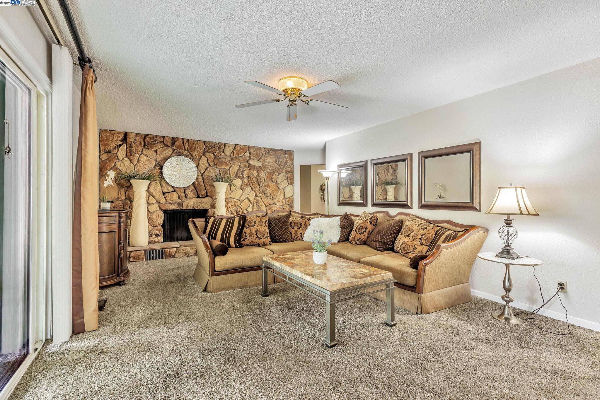 Detail Gallery Image 5 of 26 For 25999 Carbona Ct, Tracy,  CA 95377 - 4 Beds | 2 Baths