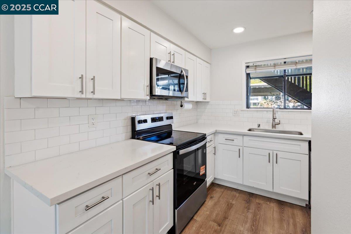 Detail Gallery Image 12 of 32 For 900 Southampton Rd #45,  Benicia,  CA 94510 - 2 Beds | 1 Baths