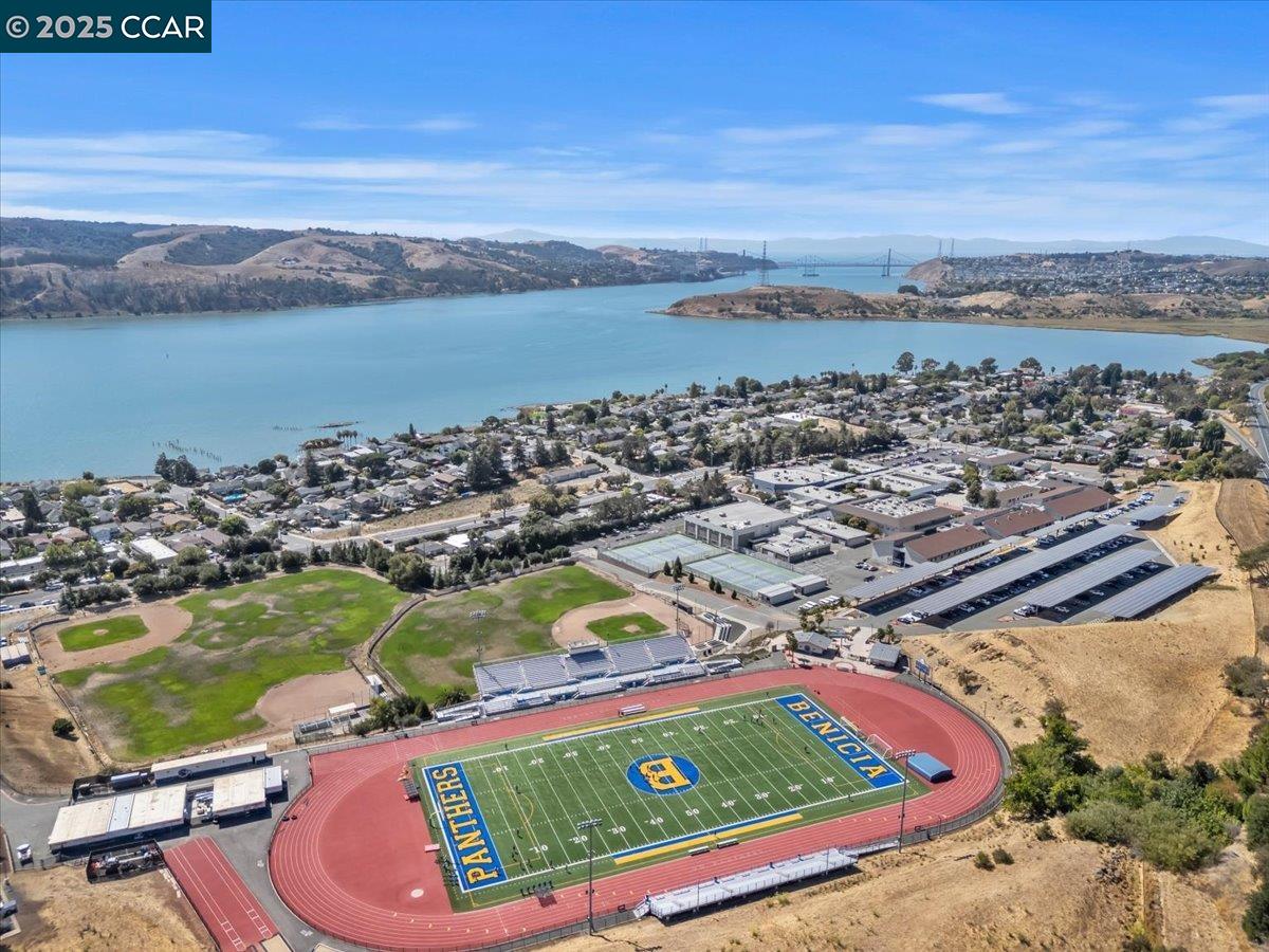 Detail Gallery Image 30 of 32 For 900 Southampton Rd #45,  Benicia,  CA 94510 - 2 Beds | 1 Baths