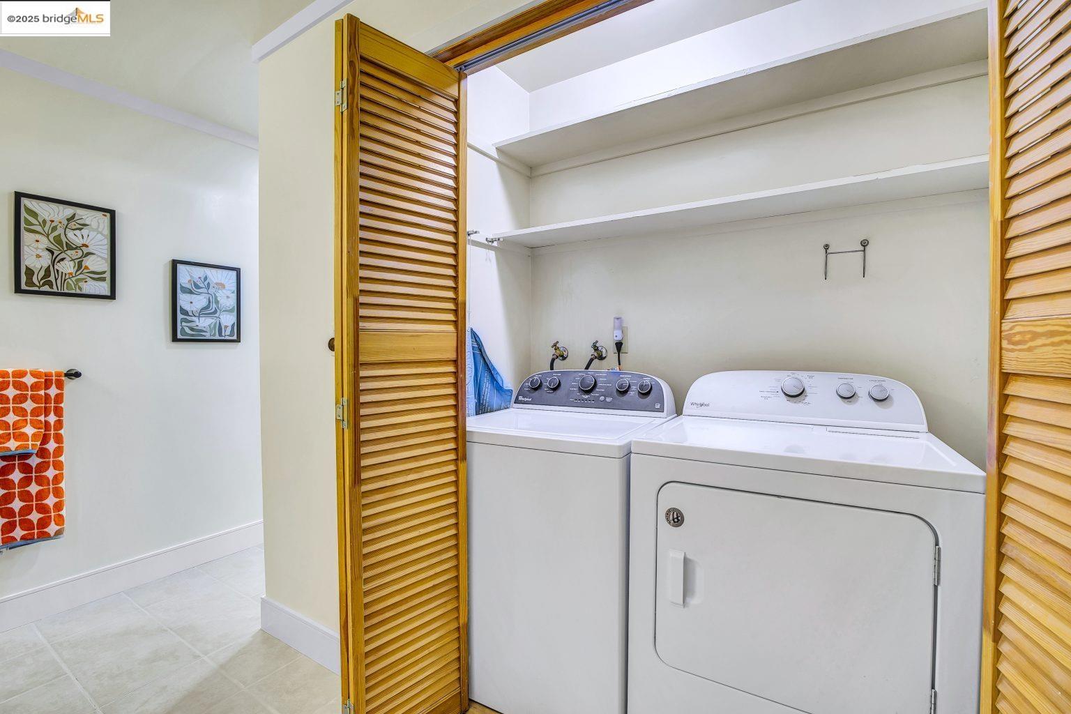Detail Gallery Image 21 of 40 For 6635 Banning Dr, Oakland,  CA 94611 - 2 Beds | 1/1 Baths