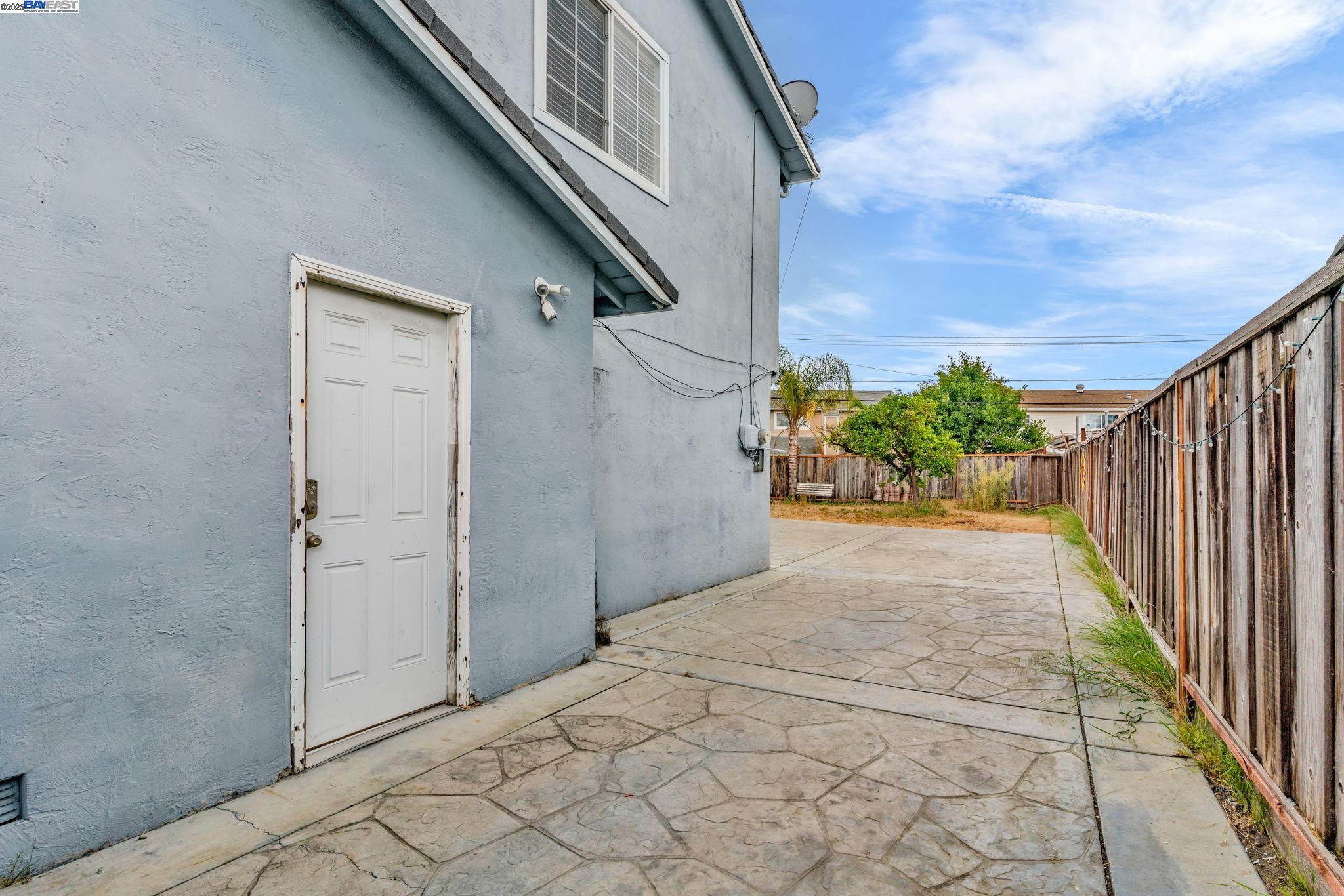 Detail Gallery Image 22 of 33 For 39773 Costa Way, Fremont,  CA 94538 - 4 Beds | 2 Baths
