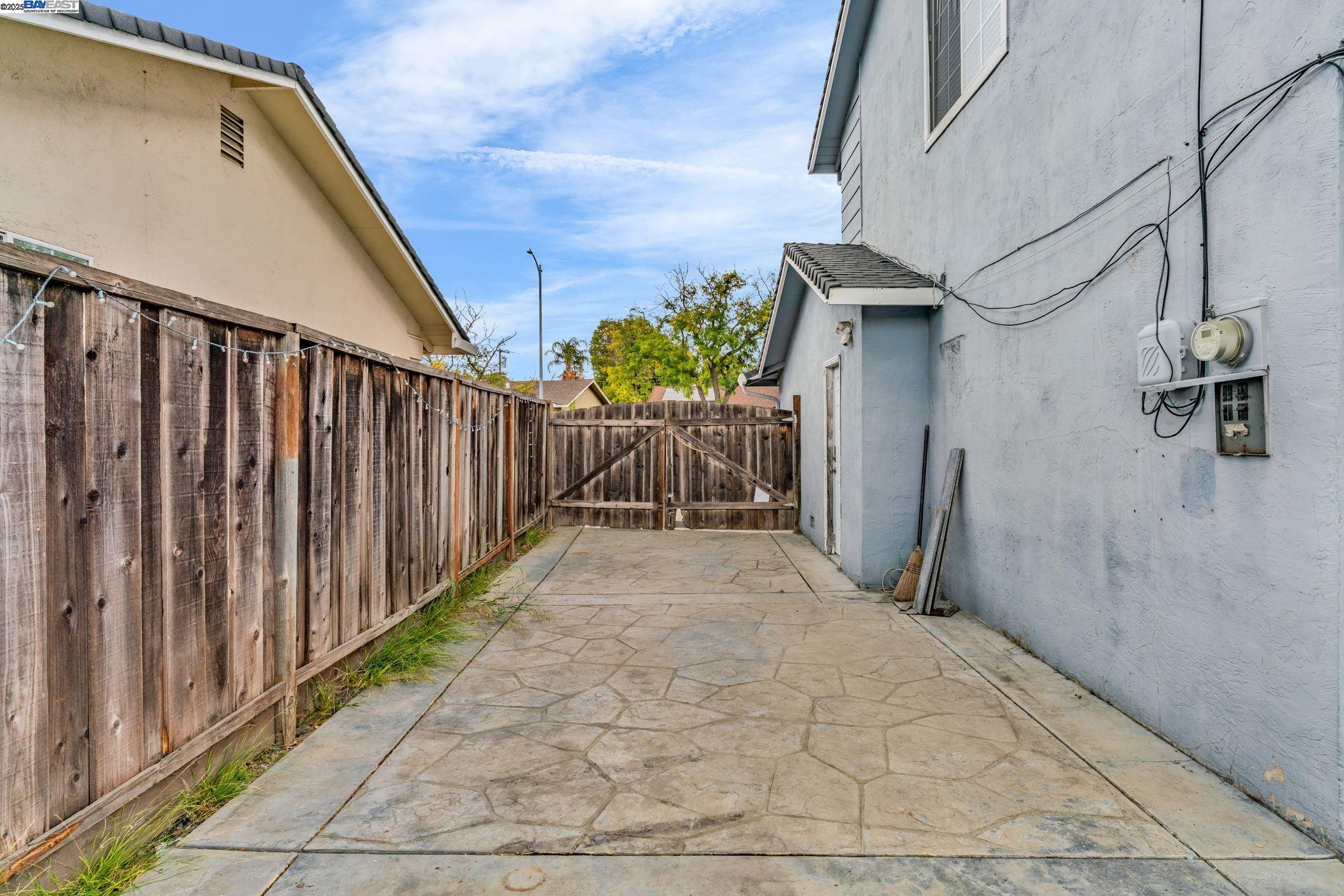 Detail Gallery Image 25 of 33 For 39773 Costa Way, Fremont,  CA 94538 - 4 Beds | 2 Baths