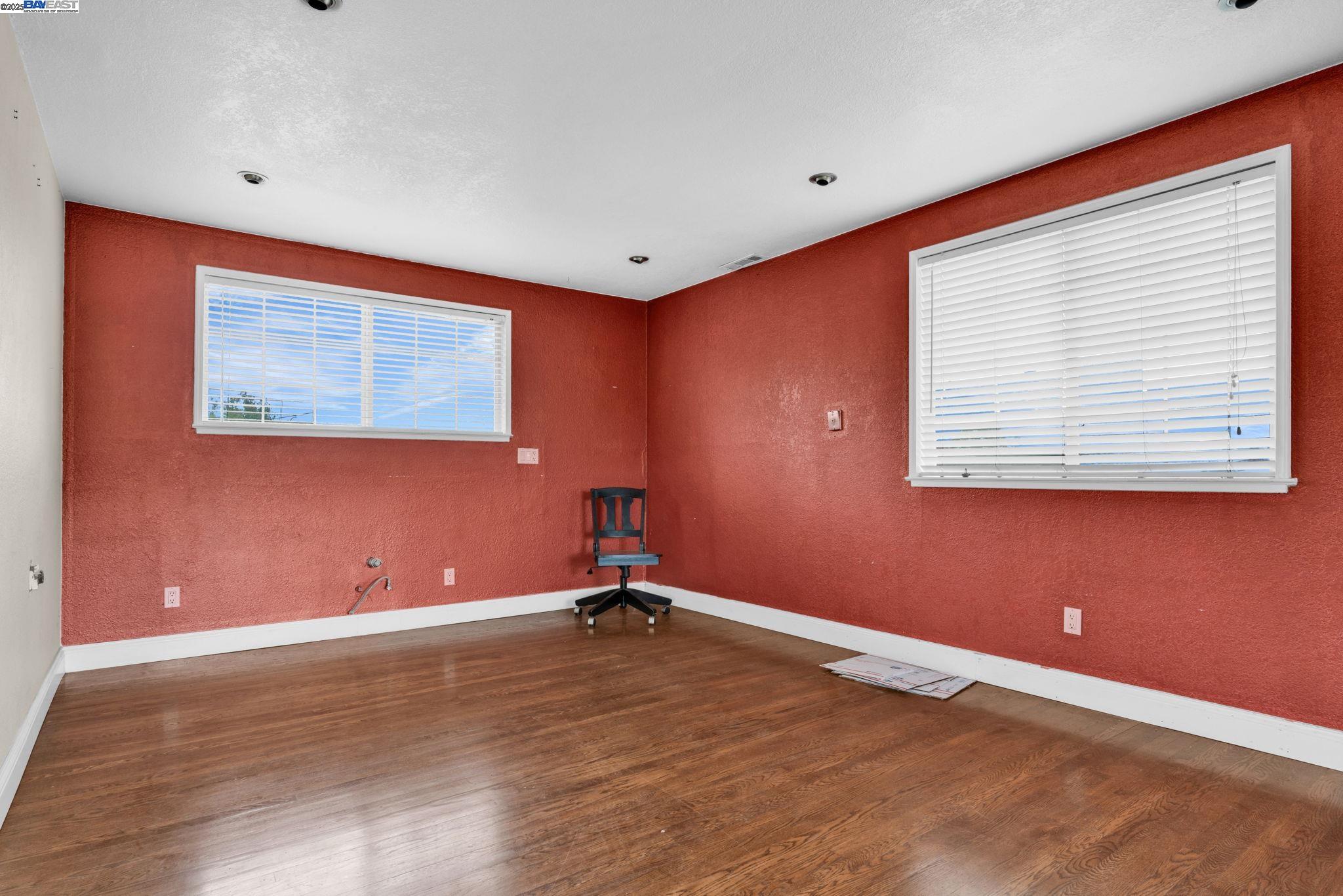 Detail Gallery Image 8 of 33 For 39773 Costa Way, Fremont,  CA 94538 - 4 Beds | 2 Baths
