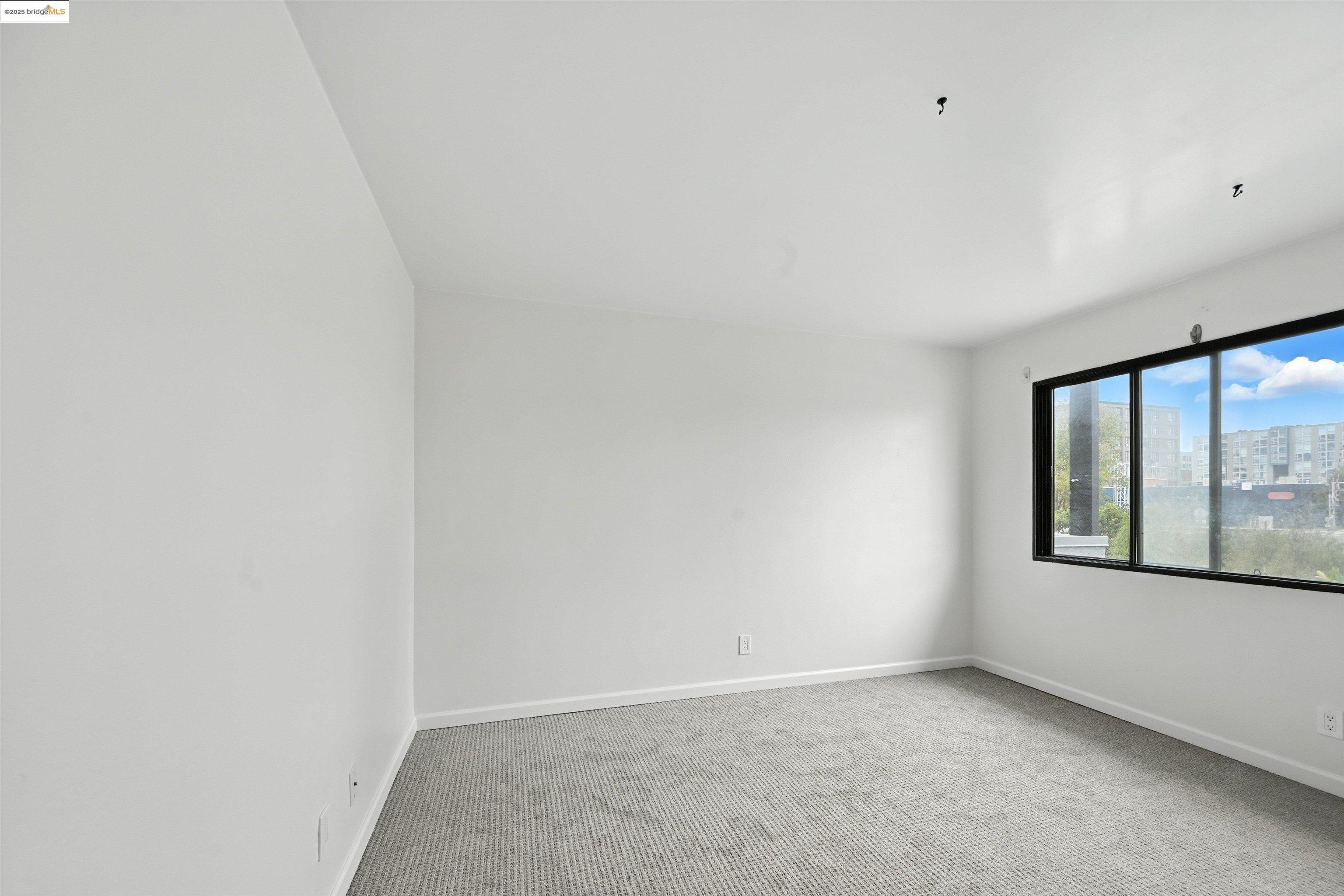 Photo #10: 41111305 Listing: Photo #10