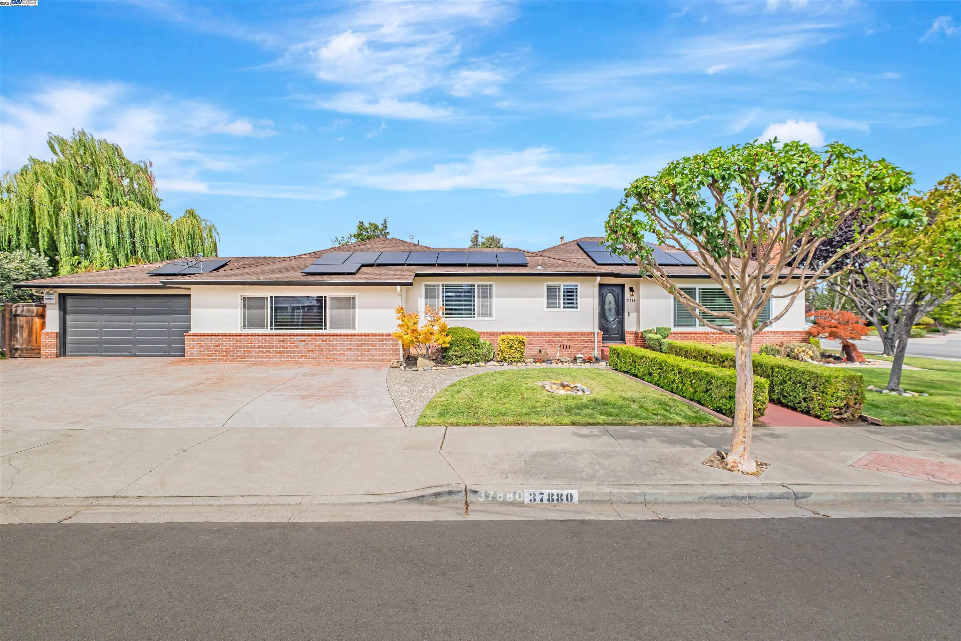 Detail Gallery Image 3 of 48 For 37880 Farwell Dr, Fremont,  CA 94536 - 4 Beds | 3 Baths