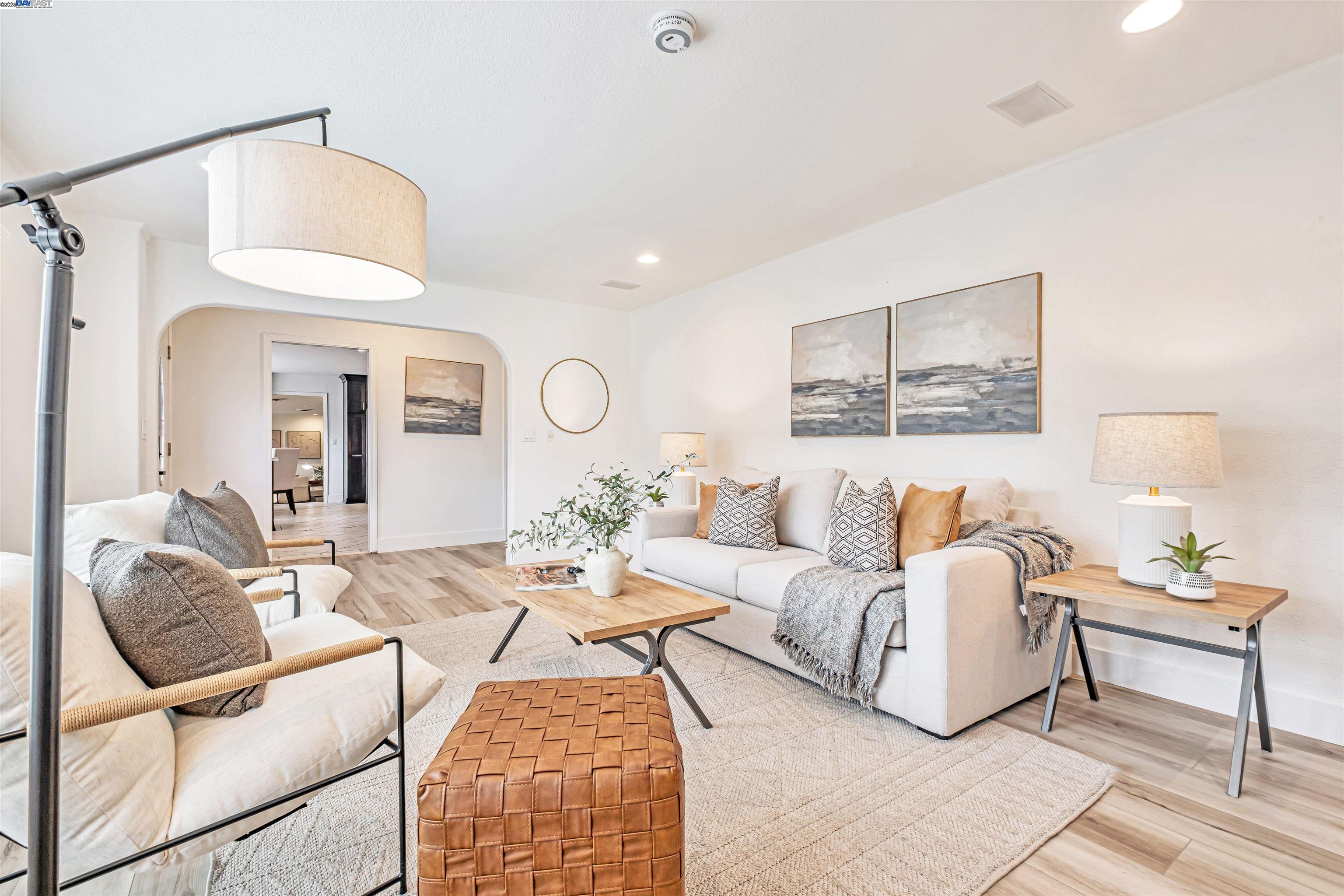 Detail Gallery Image 6 of 48 For 37880 Farwell Dr, Fremont,  CA 94536 - 4 Beds | 3 Baths