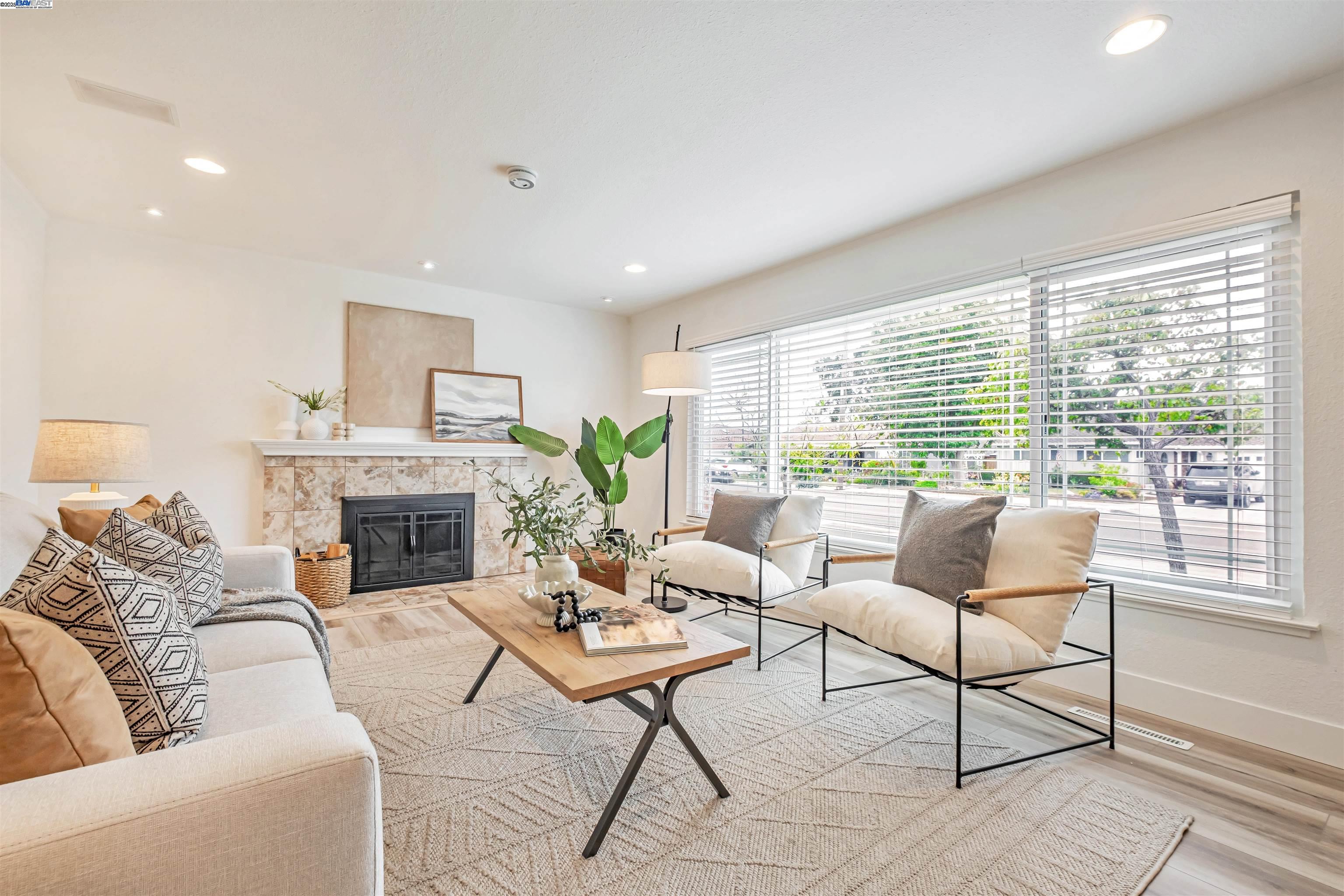 Detail Gallery Image 7 of 48 For 37880 Farwell Dr, Fremont,  CA 94536 - 4 Beds | 3 Baths