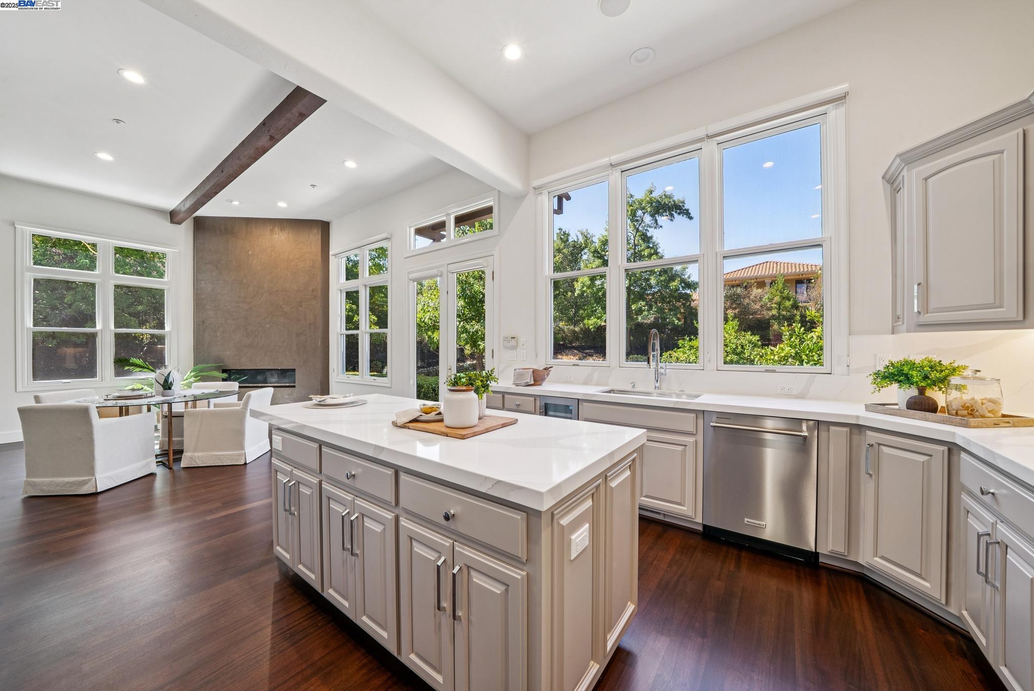 Detail Gallery Image 19 of 60 For 3625 Pontina Ct, Pleasanton,  CA 94566 - 4 Beds | 3/1 Baths