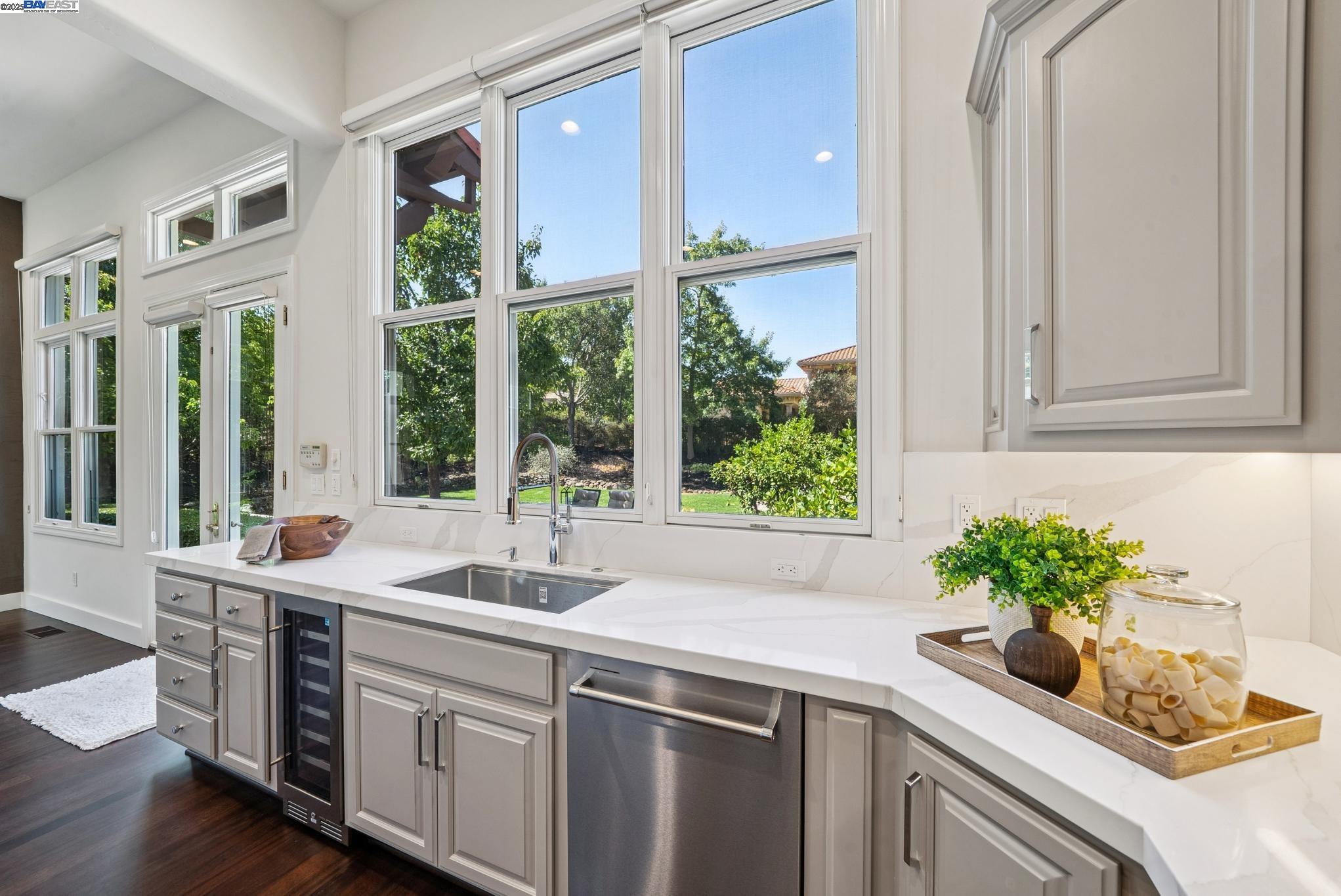 Detail Gallery Image 20 of 60 For 3625 Pontina Ct, Pleasanton,  CA 94566 - 4 Beds | 3/1 Baths