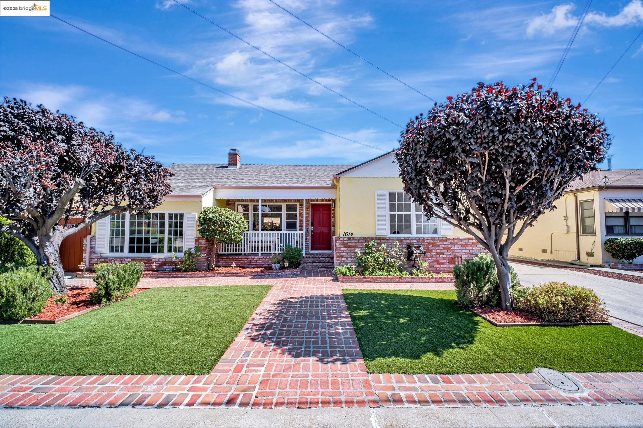 Front Image Thumbnail for EB41111312