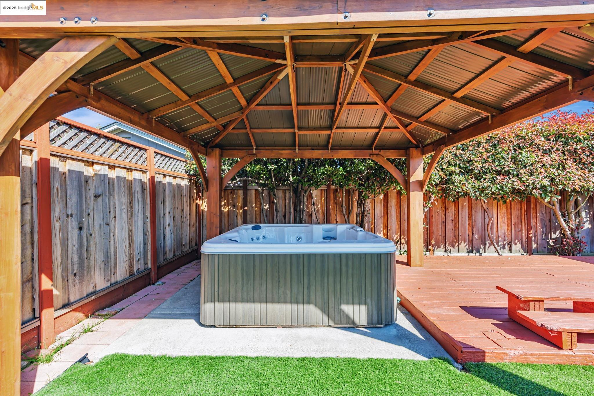 Detail Gallery Image 28 of 32 For 1614 139th Ave, San Leandro,  CA 94578 - 3 Beds | 2 Baths