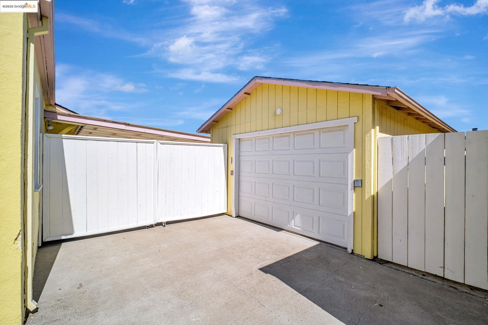 Detail Gallery Image 30 of 32 For 1614 139th Ave, San Leandro,  CA 94578 - 3 Beds | 2 Baths