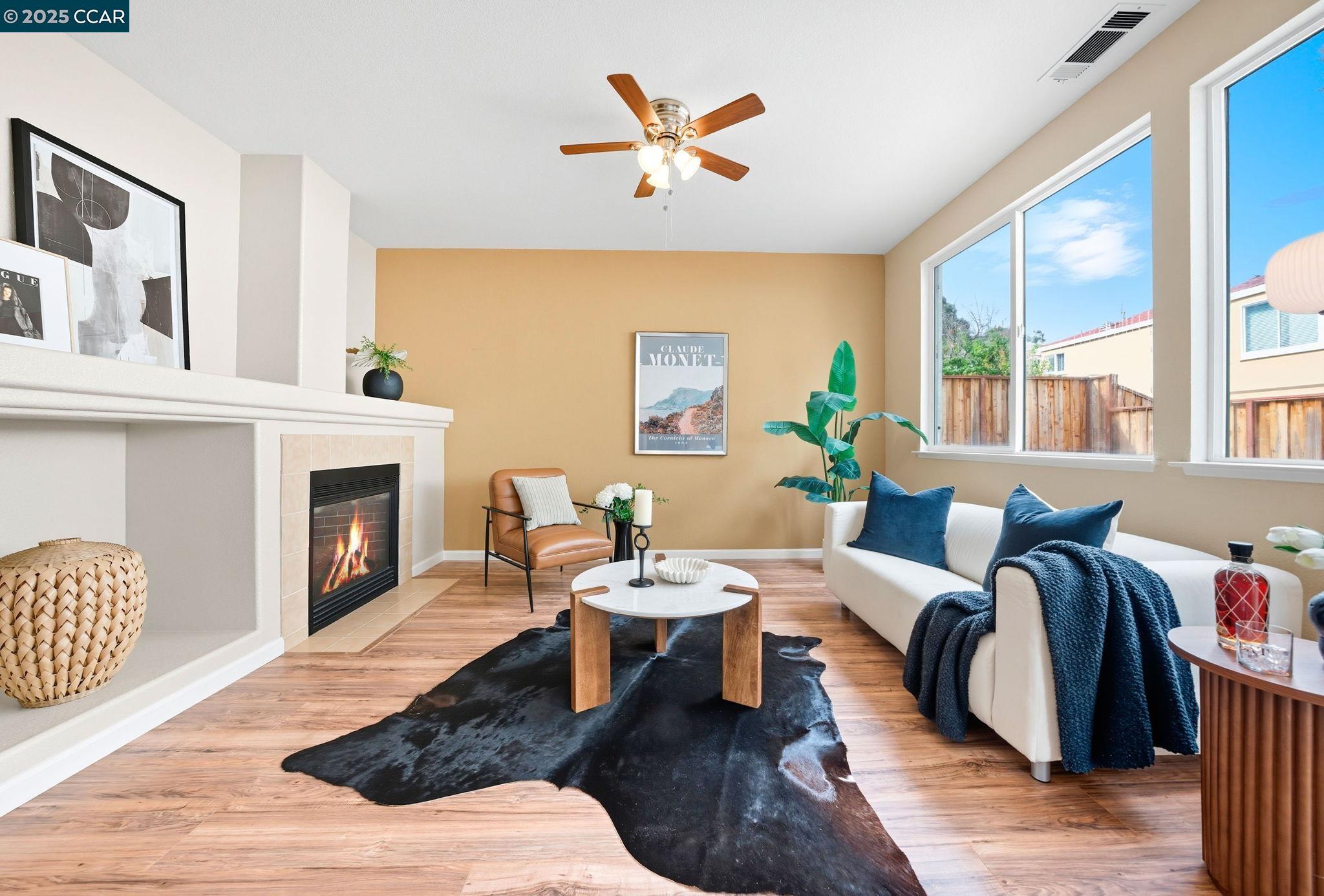 Detail Gallery Image 12 of 60 For 118 Rocky Pointe Ct, Hercules,  CA 94547-1991 - 5 Beds | 3 Baths