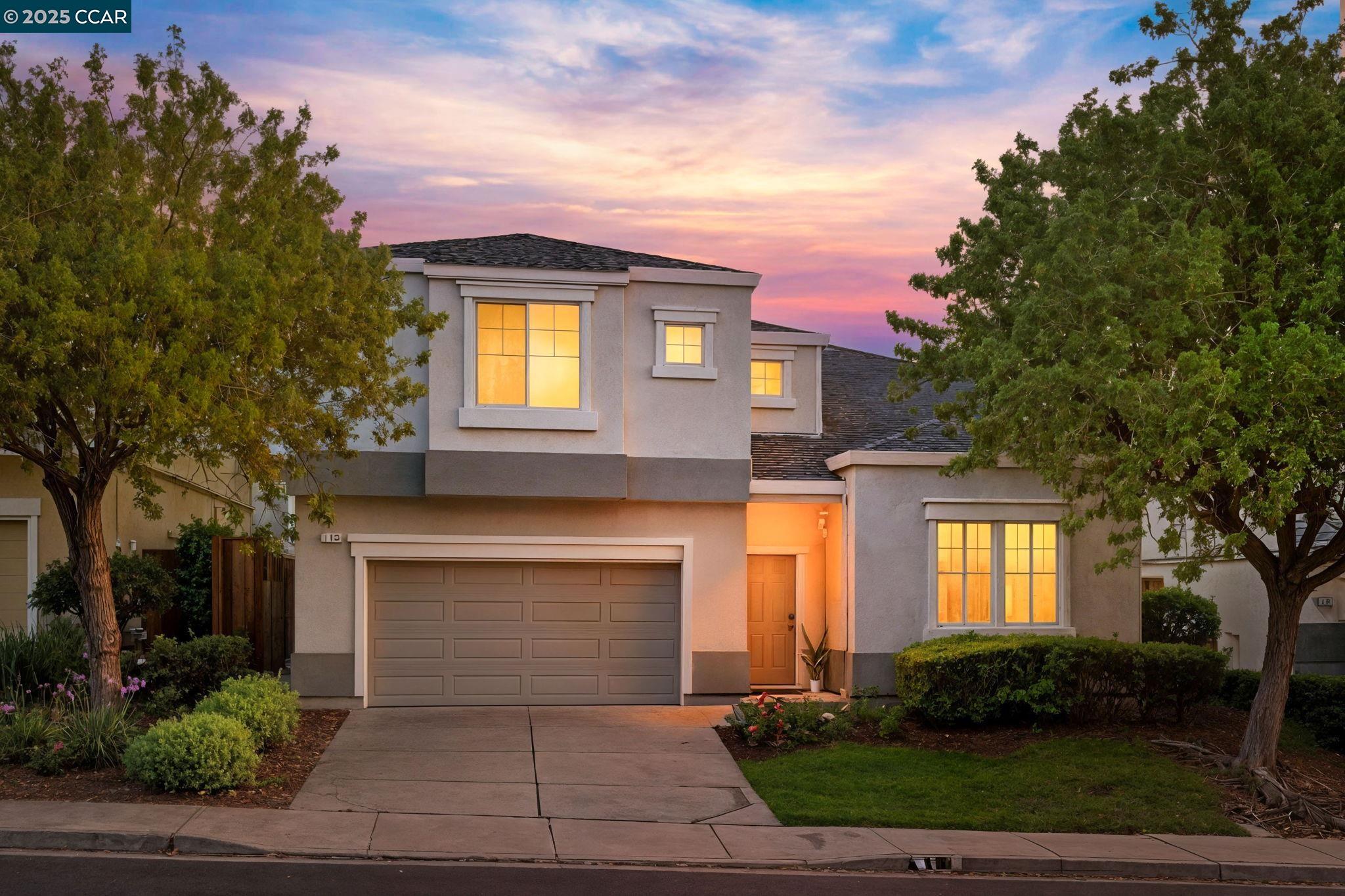 Detail Gallery Image 4 of 60 For 118 Rocky Pointe Ct, Hercules,  CA 94547-1991 - 5 Beds | 3 Baths