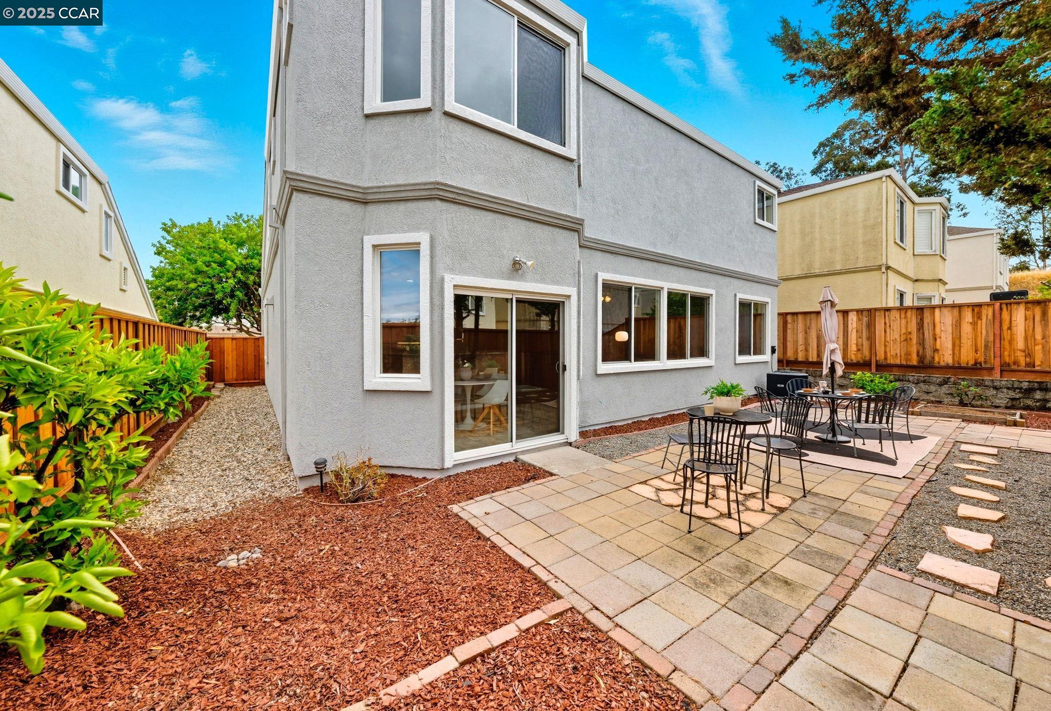 Detail Gallery Image 57 of 60 For 118 Rocky Pointe Ct, Hercules,  CA 94547-1991 - 5 Beds | 3 Baths