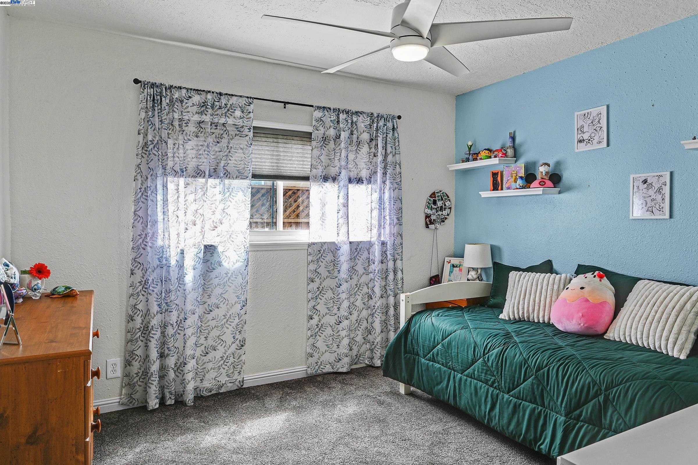 Detail Gallery Image 17 of 33 For 17779 Rainier Ave, Hayward,  CA 94541 - 4 Beds | 2 Baths