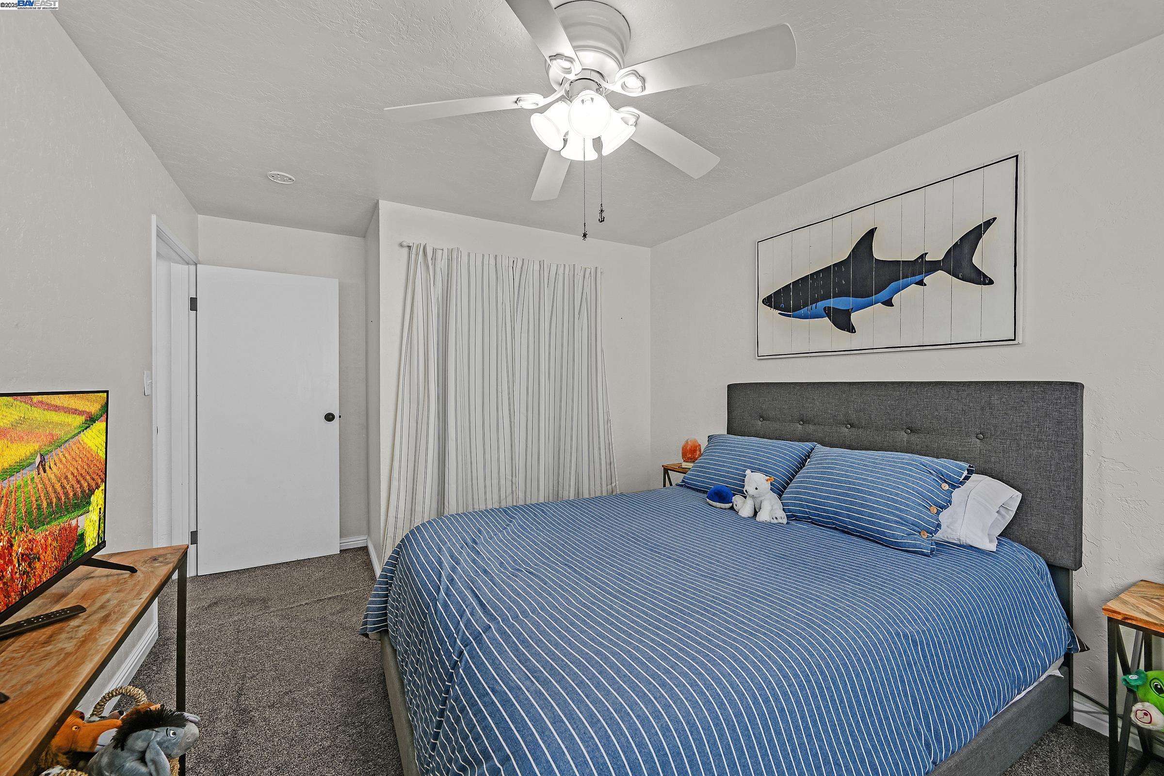 Detail Gallery Image 20 of 33 For 17779 Rainier Ave, Hayward,  CA 94541 - 4 Beds | 2 Baths
