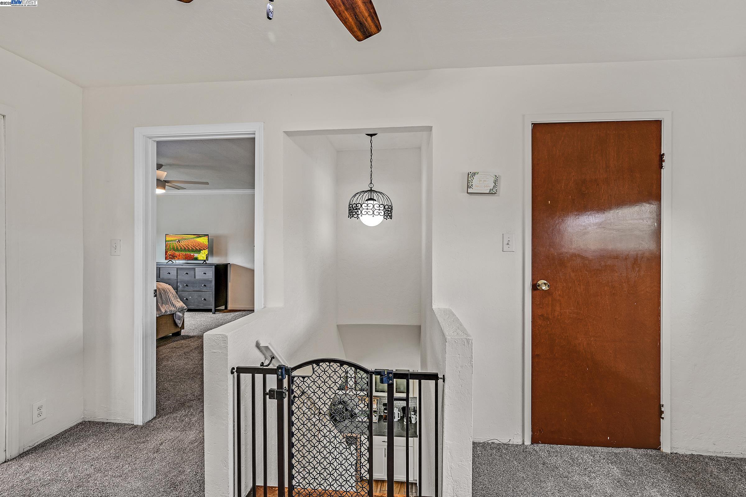 Detail Gallery Image 21 of 33 For 17779 Rainier Ave, Hayward,  CA 94541 - 4 Beds | 2 Baths
