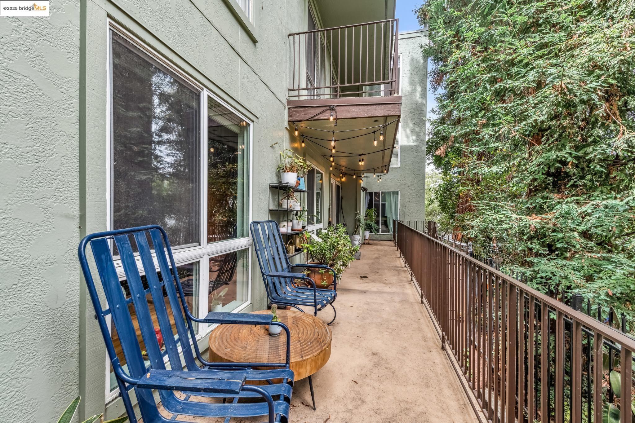 Detail Gallery Image 26 of 45 For 199 Montecito Ave #105,  Oakland,  CA 94610 - 2 Beds | 1 Baths
