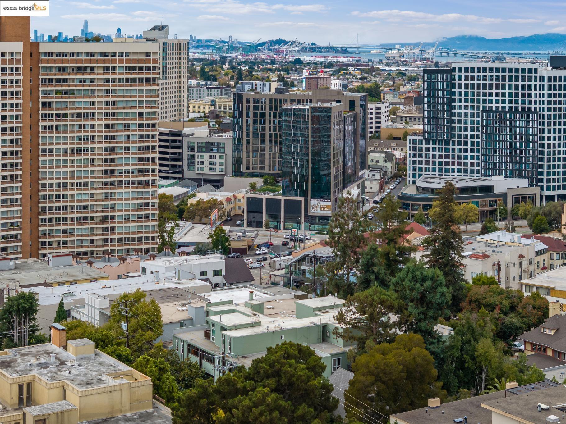 Detail Gallery Image 44 of 45 For 199 Montecito Ave #105,  Oakland,  CA 94610 - 2 Beds | 1 Baths