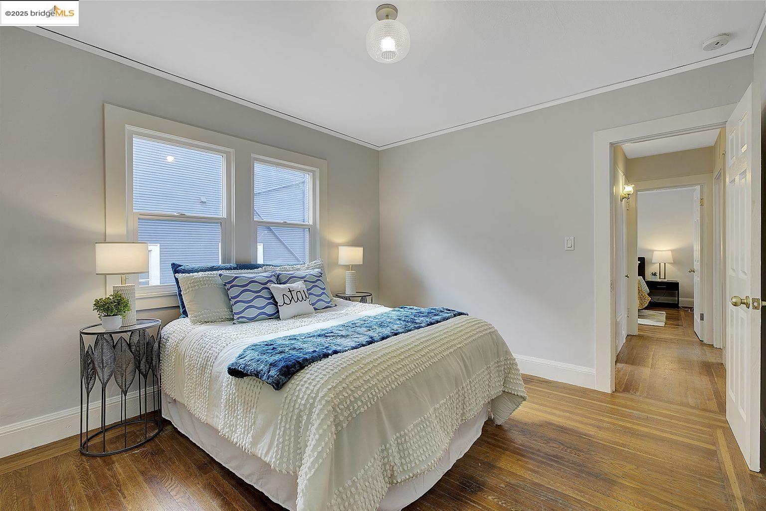 Detail Gallery Image 23 of 42 For 1337 E 25th St, Oakland,  CA 94606 - 3 Beds | 2 Baths