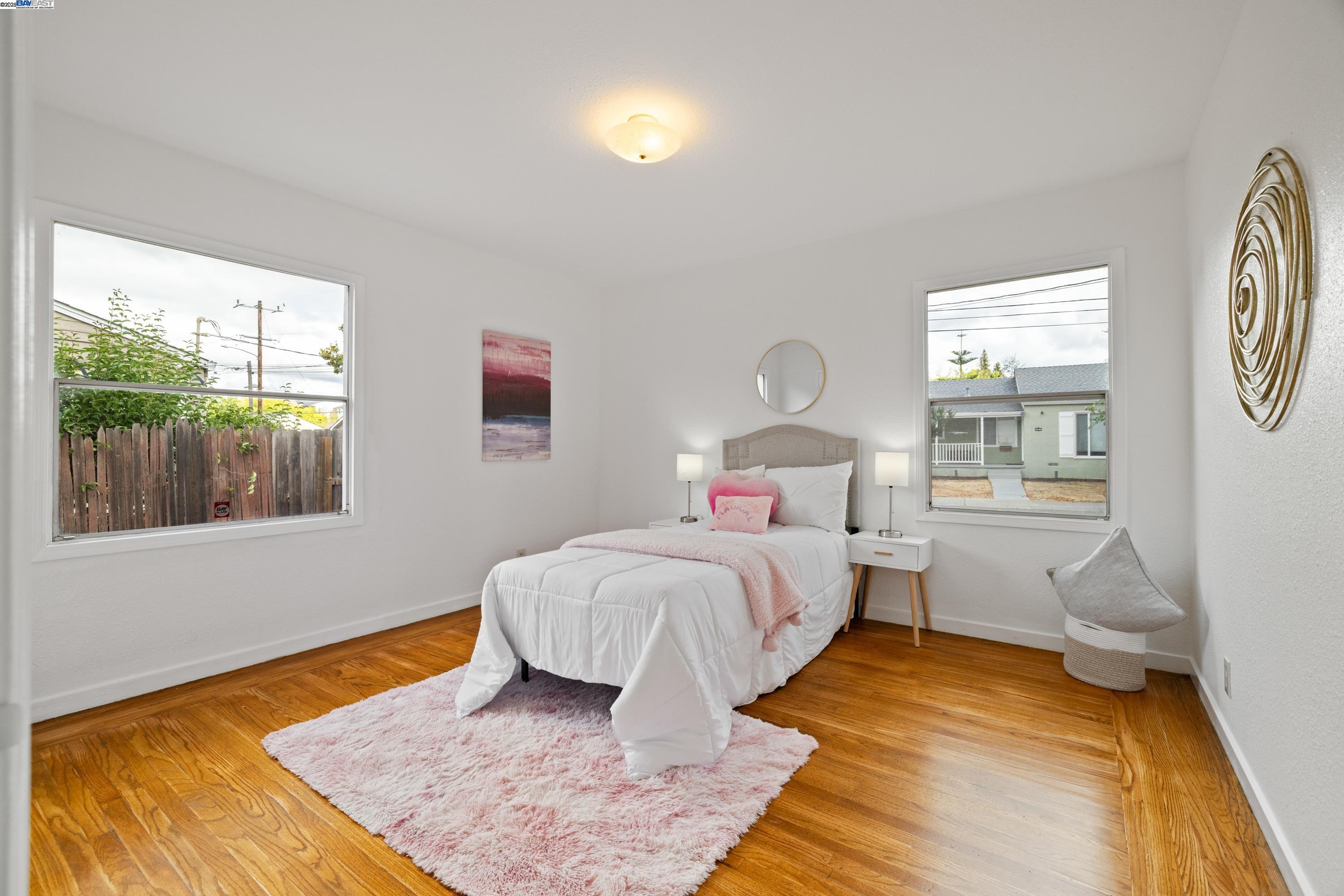 Detail Gallery Image 11 of 18 For 22134 Orange Ave, Castro Valley,  CA 94546 - 2 Beds | 1 Baths