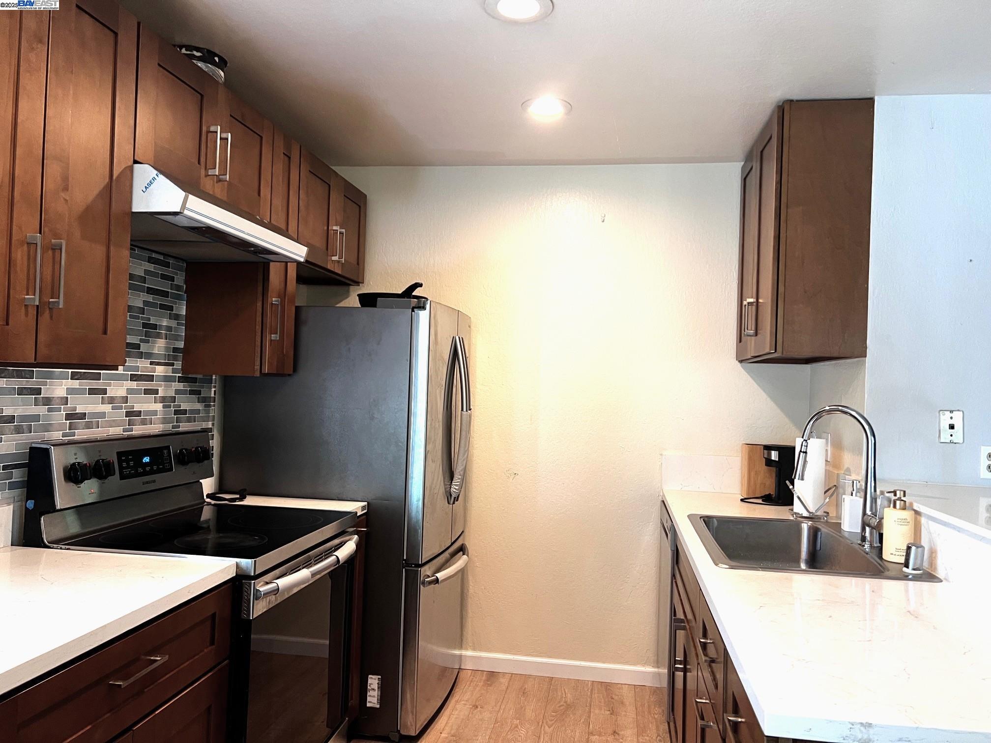 Photo #6: 41111324 Listing 