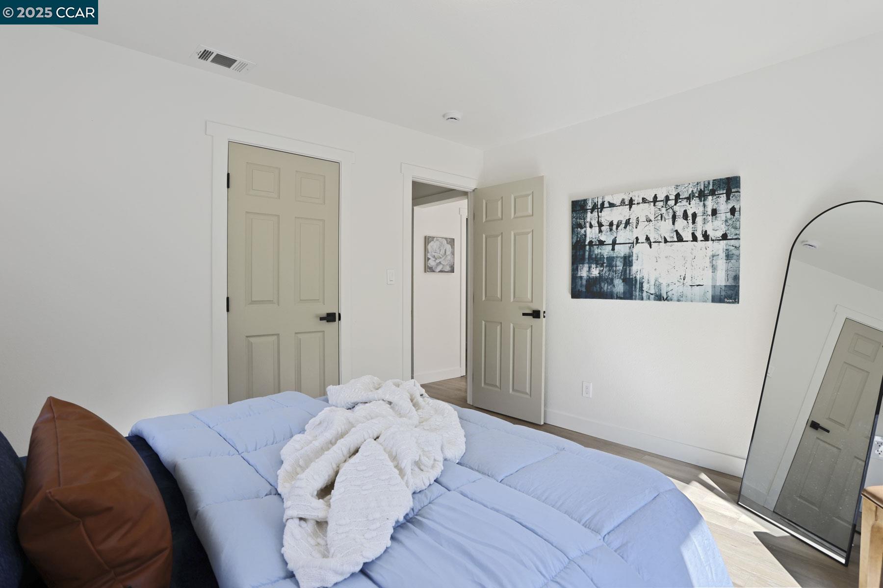 Detail Gallery Image 12 of 18 For 4024 39th St, Sacramento,  CA 95820 - 2 Beds | 1 Baths