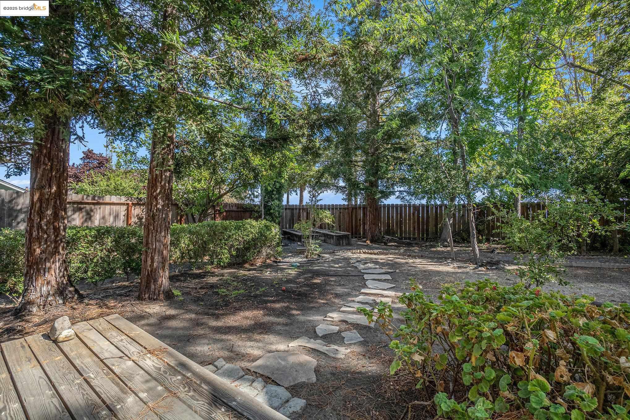 Detail Gallery Image 21 of 33 For 3523 Tabora Drive, Antioch,  CA 94509 - 4 Beds | 2/1 Baths