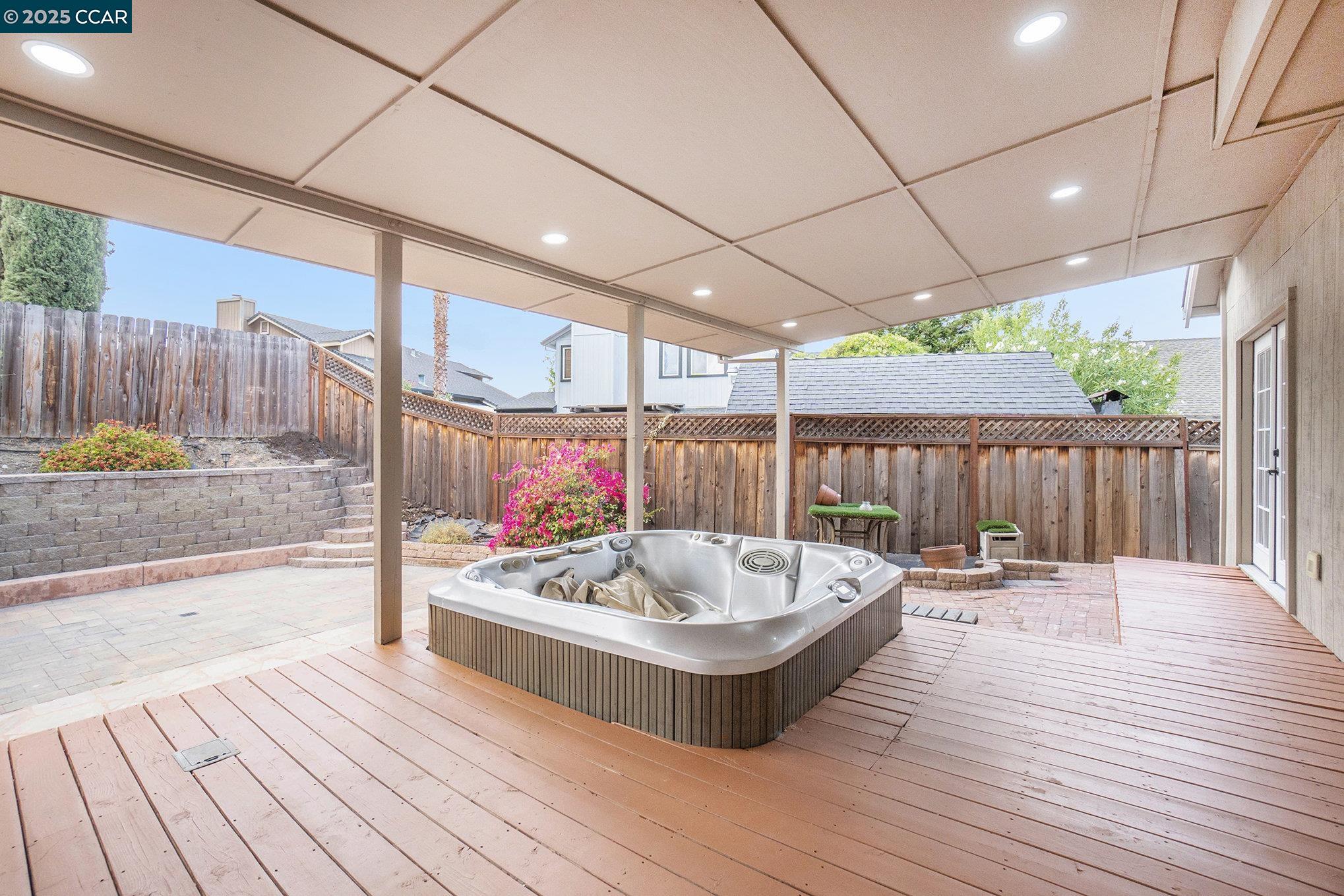 Detail Gallery Image 33 of 45 For 924 Flintrock Drive, Antioch,  CA 94509-6981 - 4 Beds | 2/1 Baths