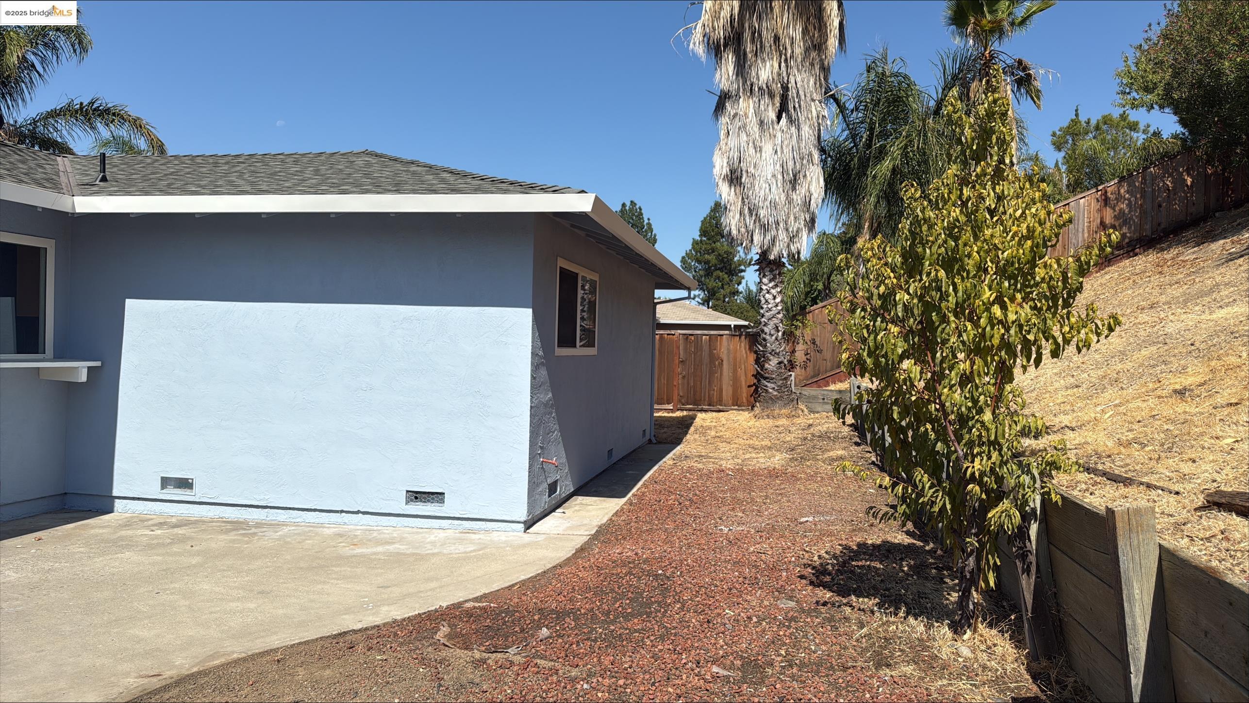 Detail Gallery Image 13 of 14 For 3301 Saint James Pl, Antioch,  CA 94509 - 3 Beds | 2 Baths