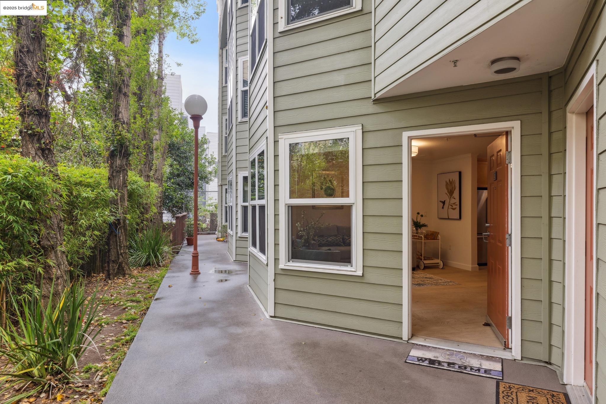 Detail Gallery Image 5 of 43 For 988 Fulton St #132,  San Francisco,  CA 94117 - 1 Beds | 1 Baths