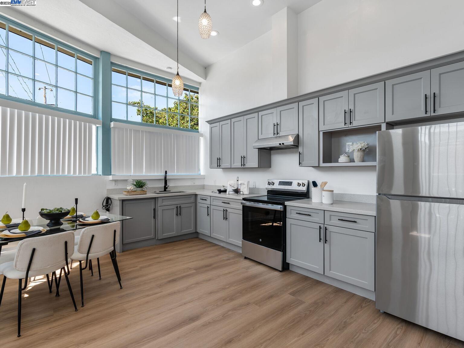 Detail Gallery Image 21 of 60 For 2801 38th Ave, Oakland,  CA 94619 - – Beds | – Baths
