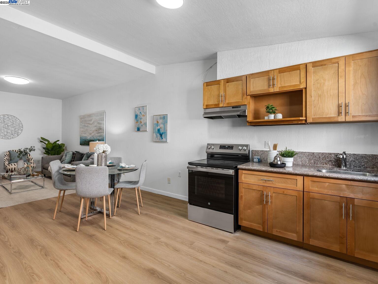 Detail Gallery Image 38 of 60 For 2801 38th Ave, Oakland,  CA 94619 - – Beds | – Baths