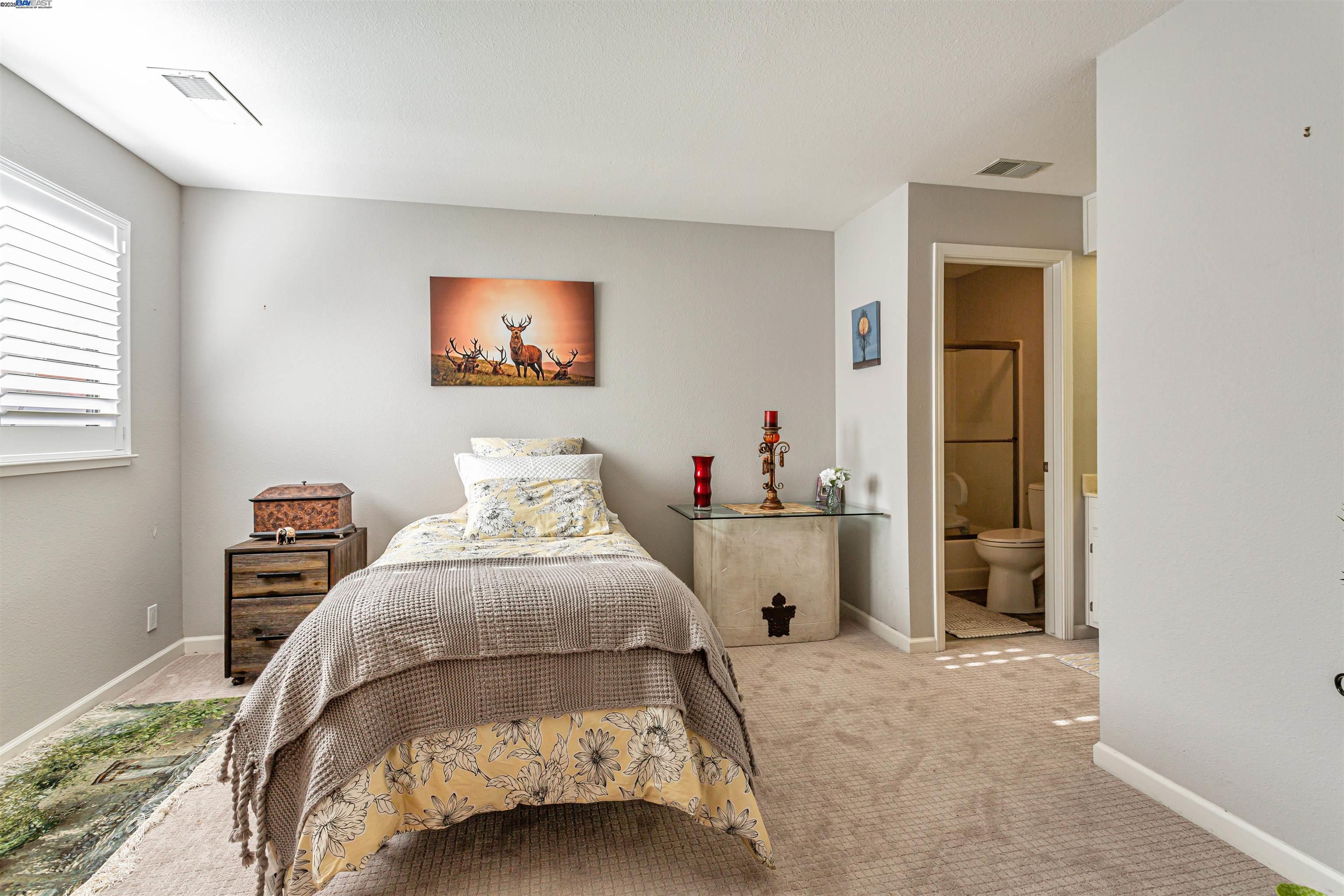 Photo #23: 41111334 Listing: Photo #23