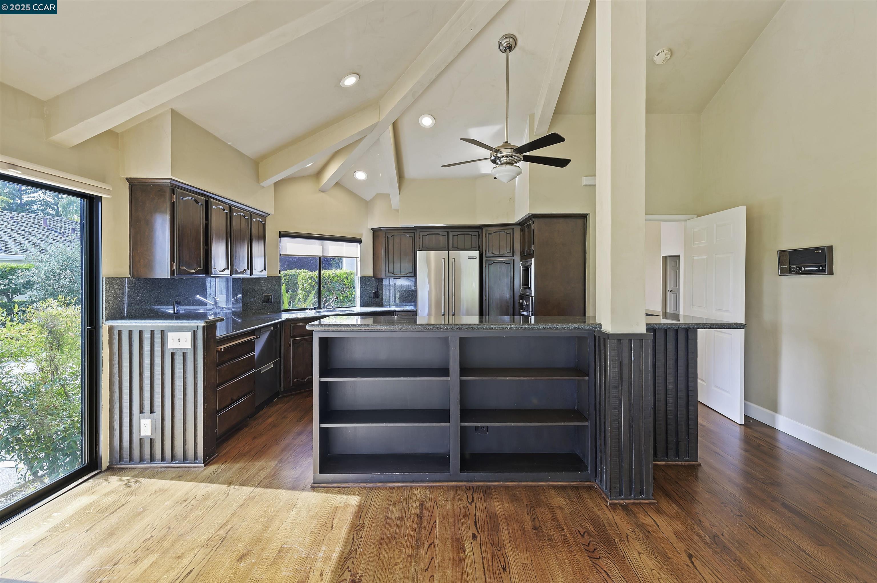 Detail Gallery Image 12 of 32 For 51 Deer Meadow Ln, Danville,  CA 94506 - 3 Beds | 2/1 Baths