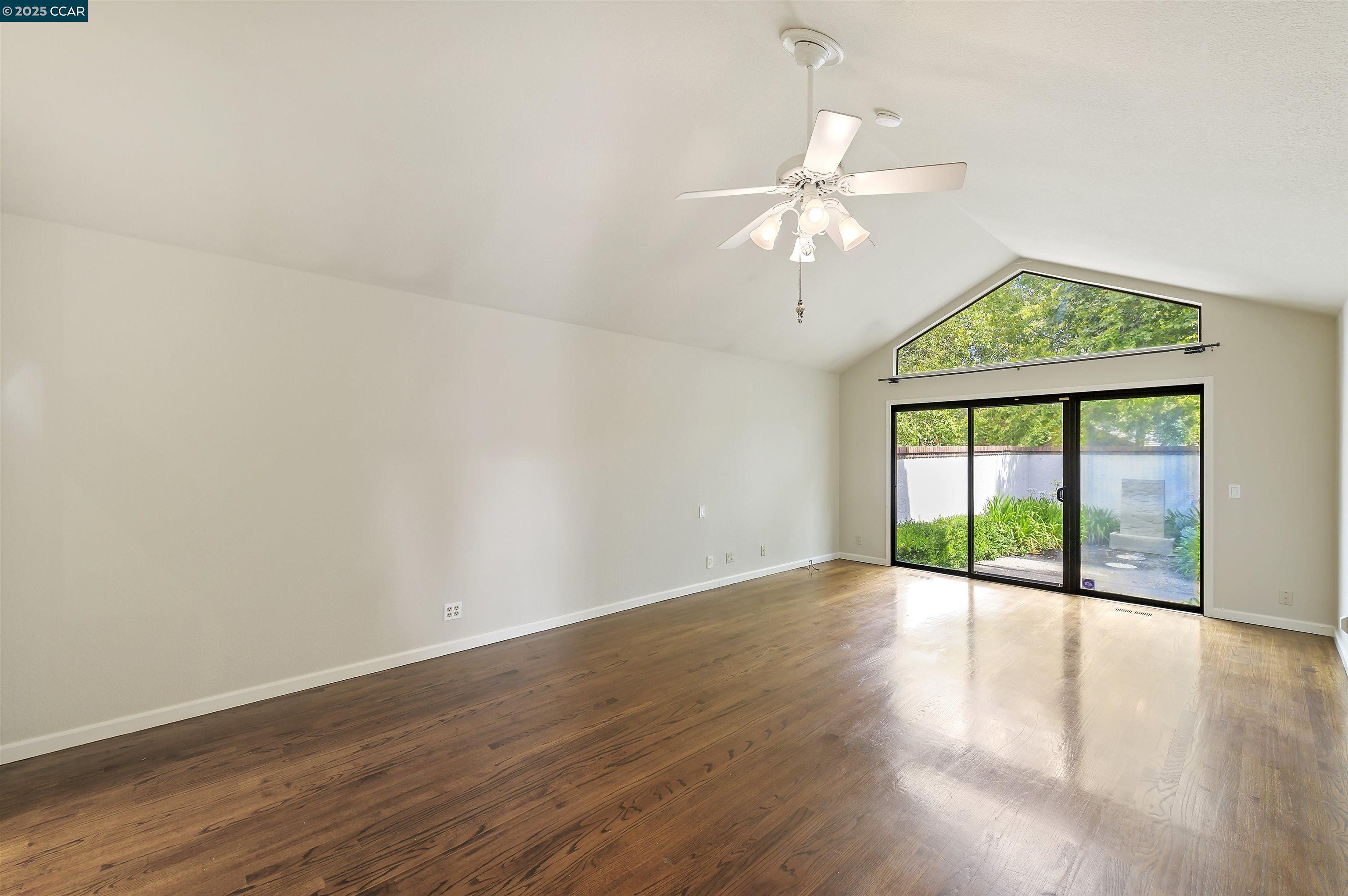 Detail Gallery Image 16 of 32 For 51 Deer Meadow Ln, Danville,  CA 94506 - 3 Beds | 2/1 Baths