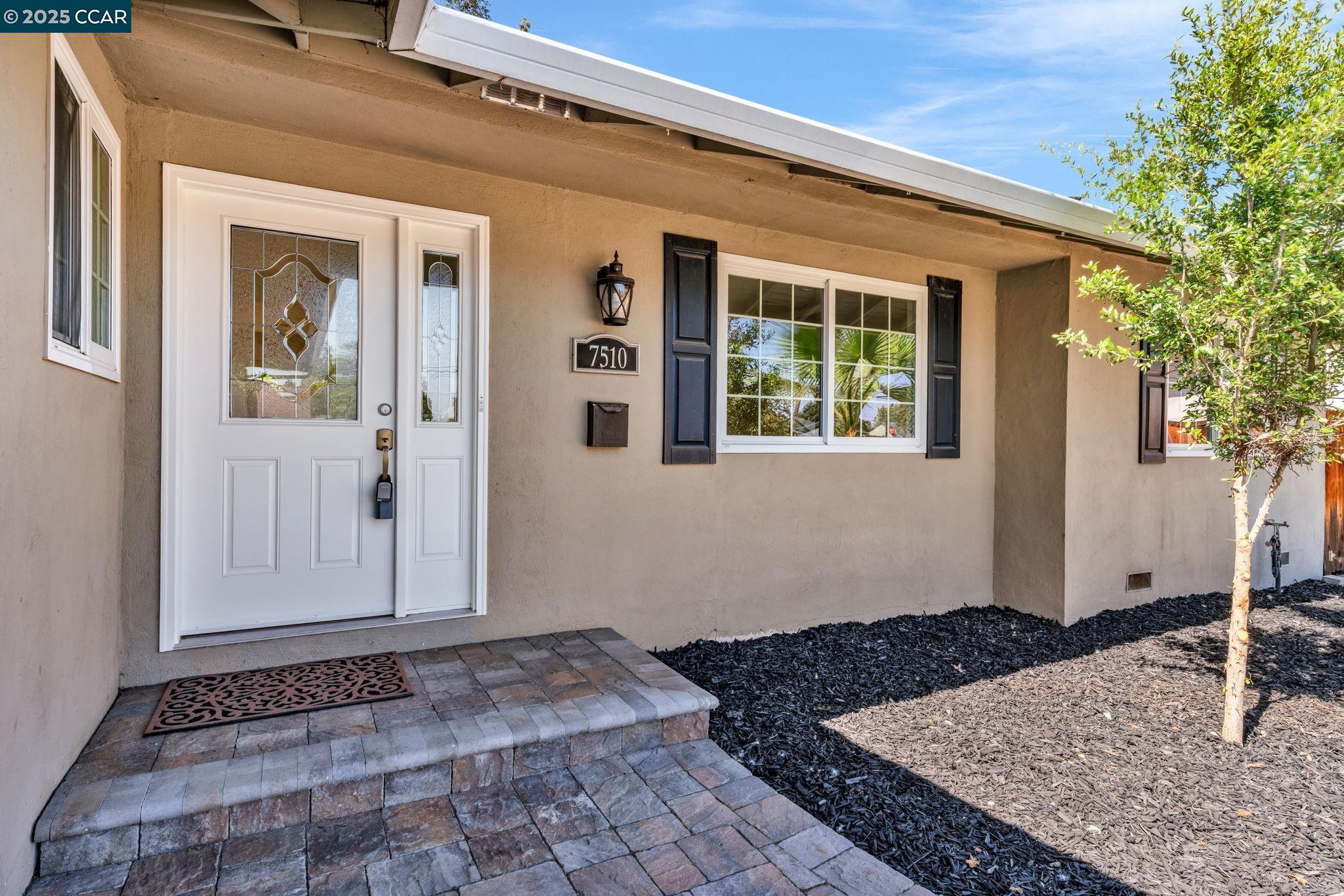 Detail Gallery Image 4 of 46 For 7510 Corrinne St, San Ramon,  CA 94583 - 4 Beds | 2 Baths